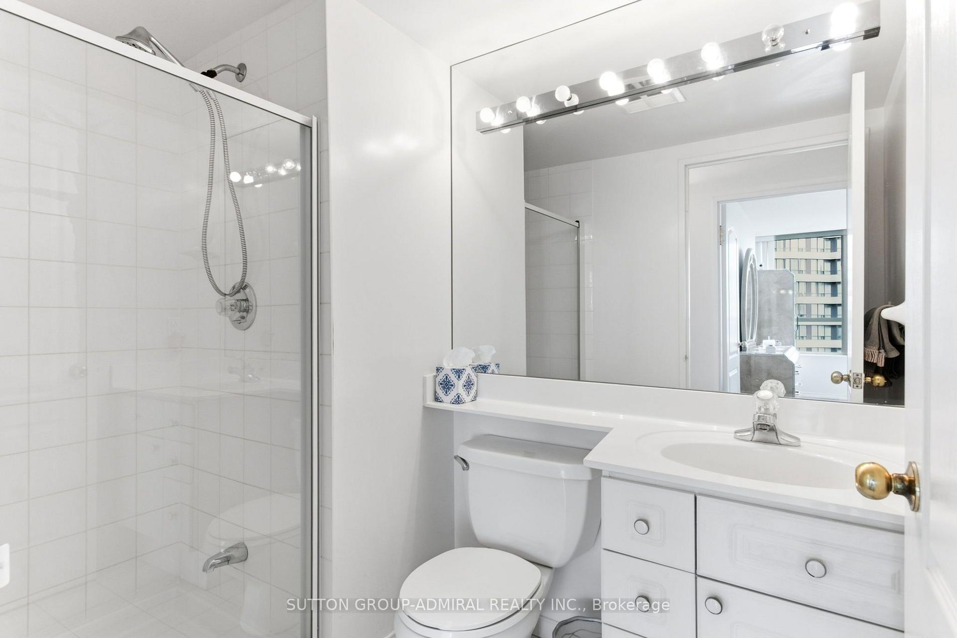 Photo 28 of Unit 814, 11 Townsgate Drive, Vaughan, Crestwood-Springfarm-Yorkhill — HOMEH
