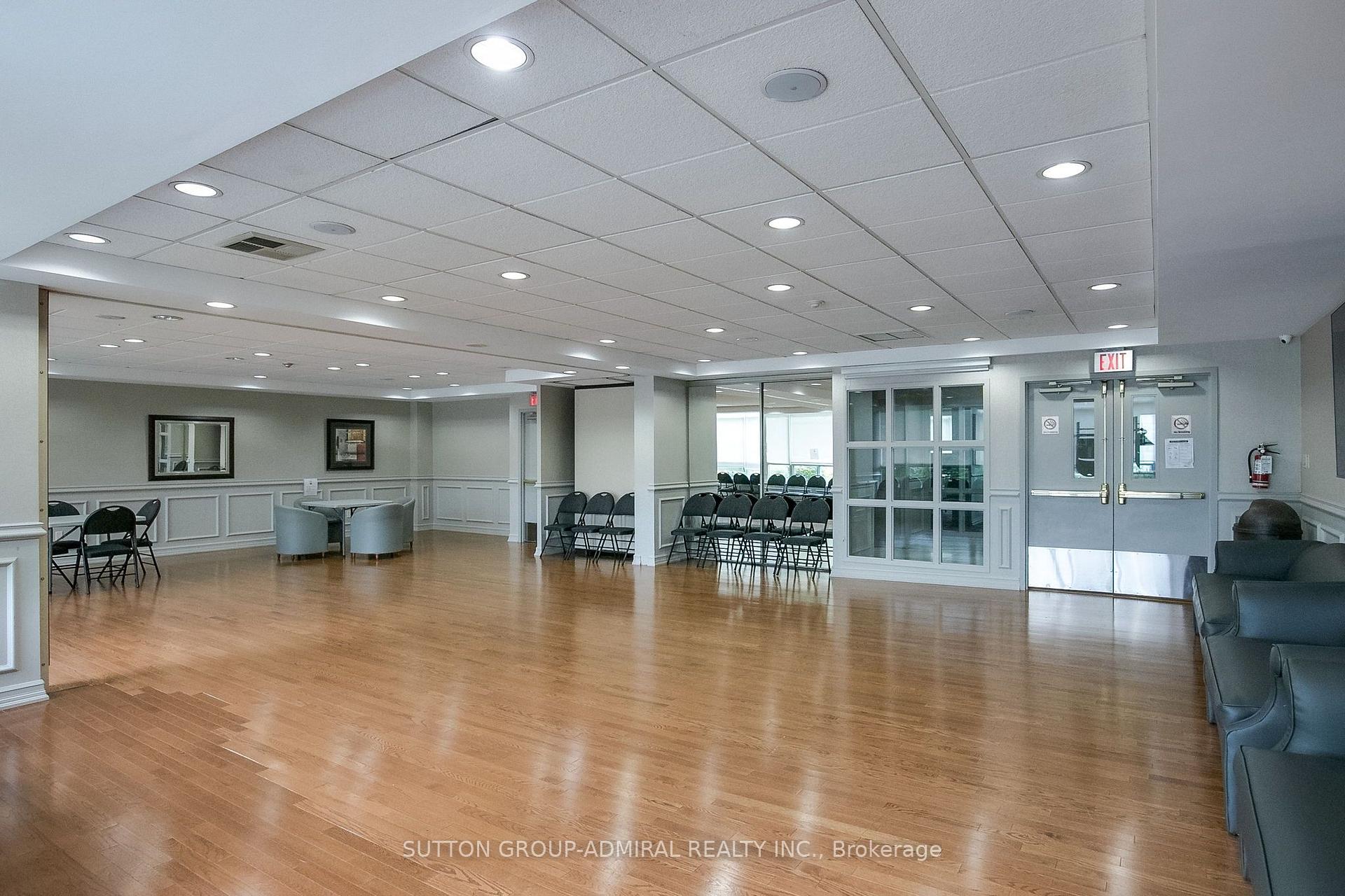 Photo 34 of Unit 814, 11 Townsgate Drive, Vaughan, Crestwood-Springfarm-Yorkhill — HOMEH