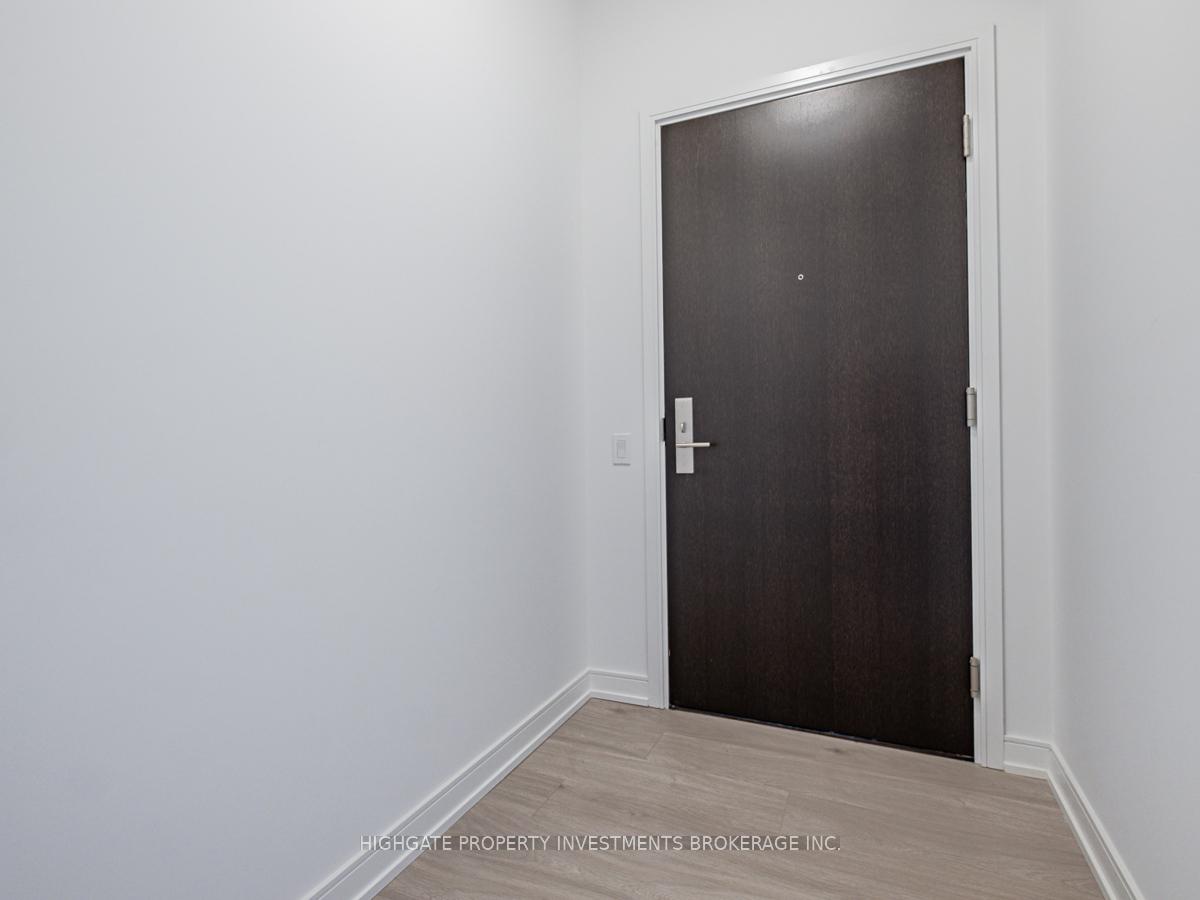 Photo 3 of Unit 1601, 8 Nahani Way, Mississauga, Hurontario — HOMEH