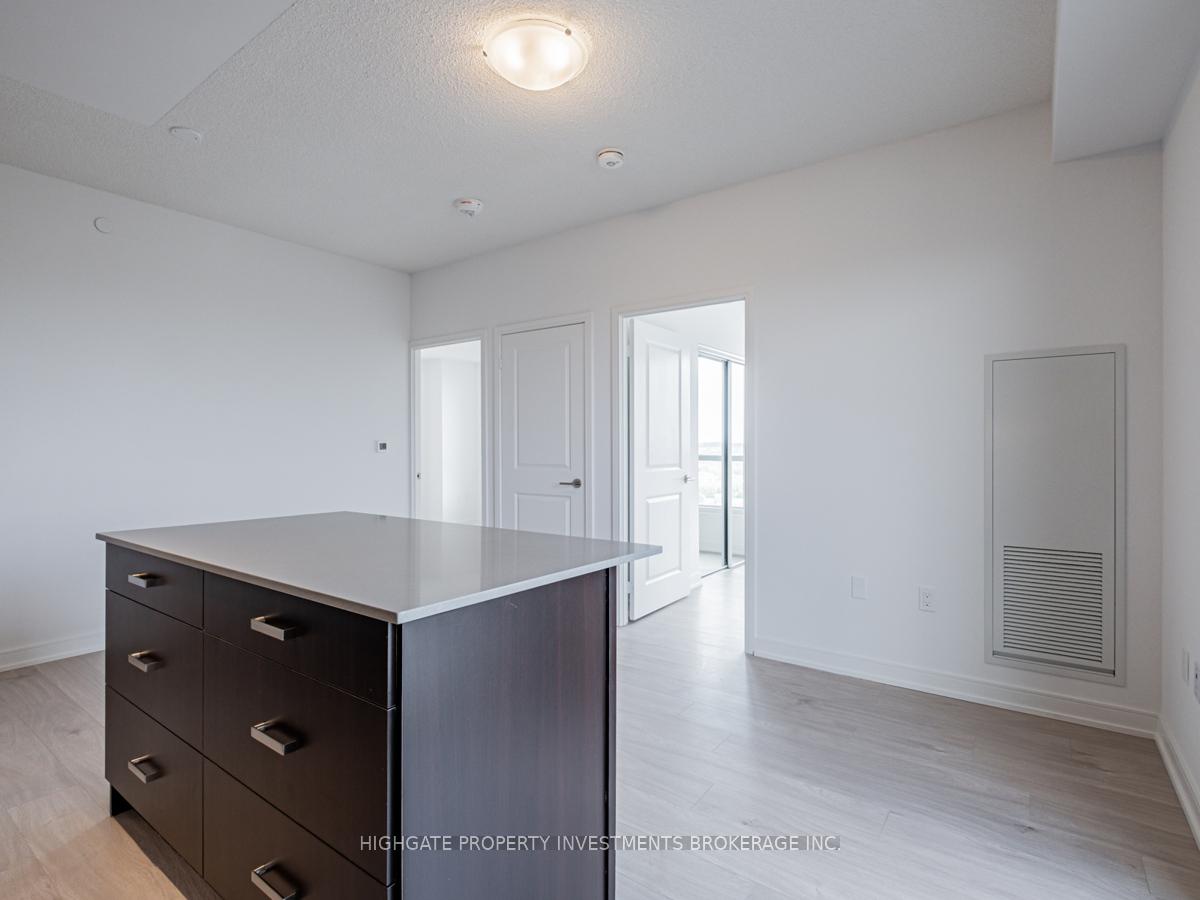 Photo 8 of Unit 1601, 8 Nahani Way, Mississauga, Hurontario — HOMEH