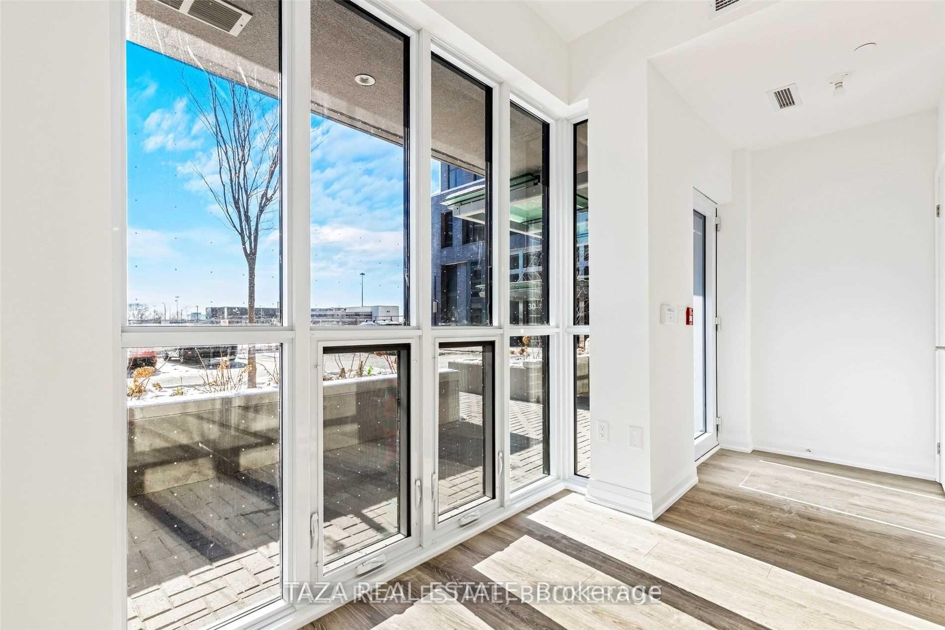 Photo 3 of Unit Th103, 30 Gibbs Road, Etobicoke, Islington-City Centre West — HOMEH