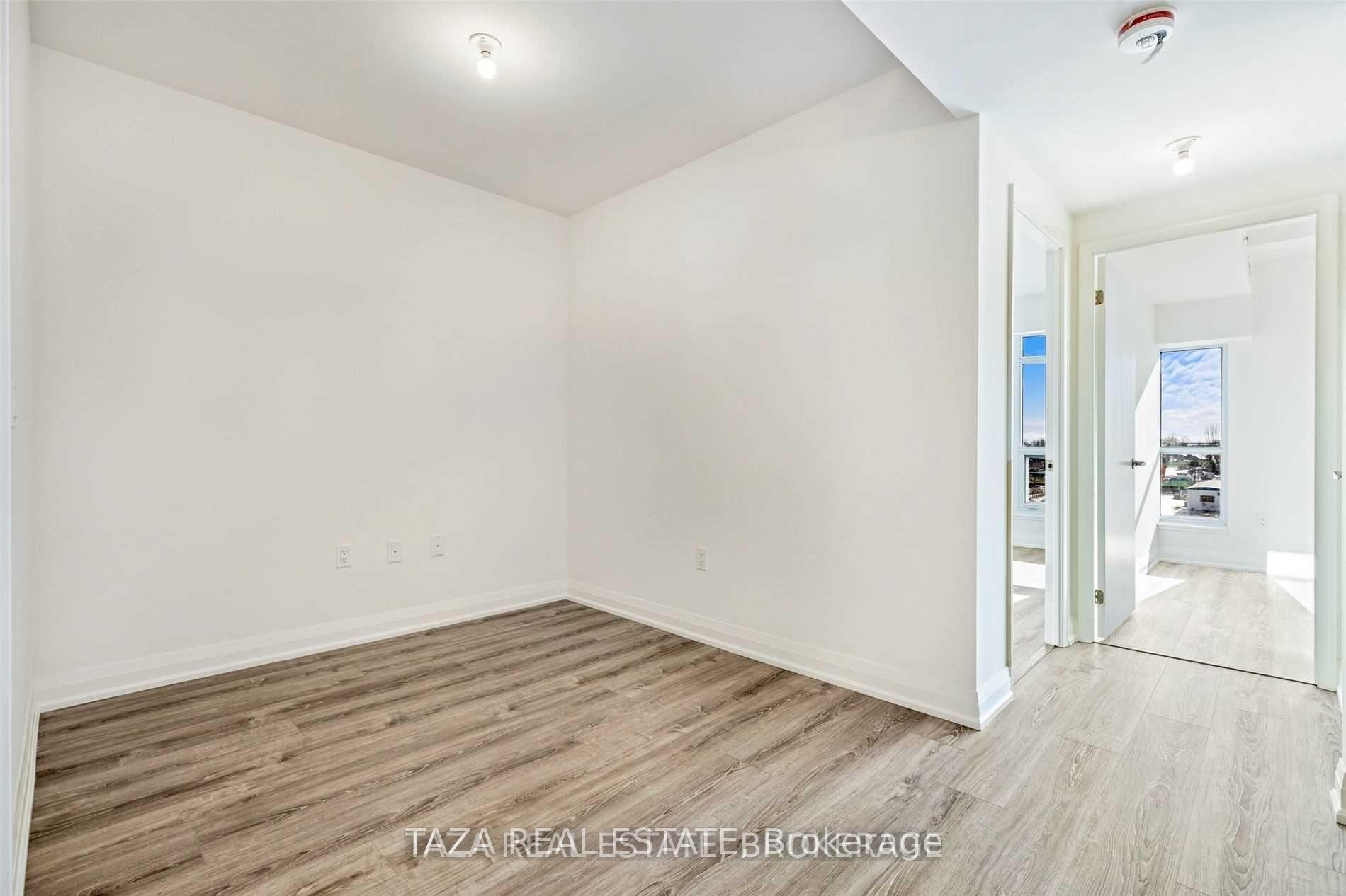 Photo 19 of Unit Th103, 30 Gibbs Road, Etobicoke, Islington-City Centre West — HOMEH