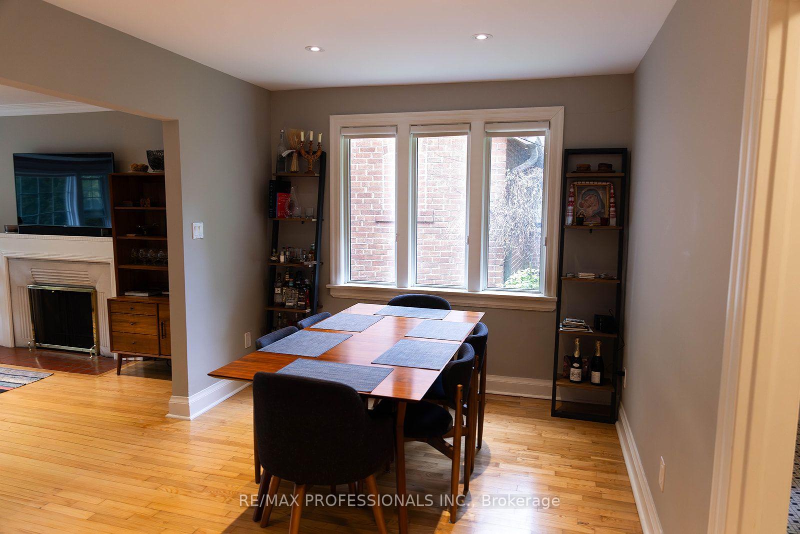 Photo 7 of 82 Ellis Park Road, Toronto, High Park-Swansea — HOMEH