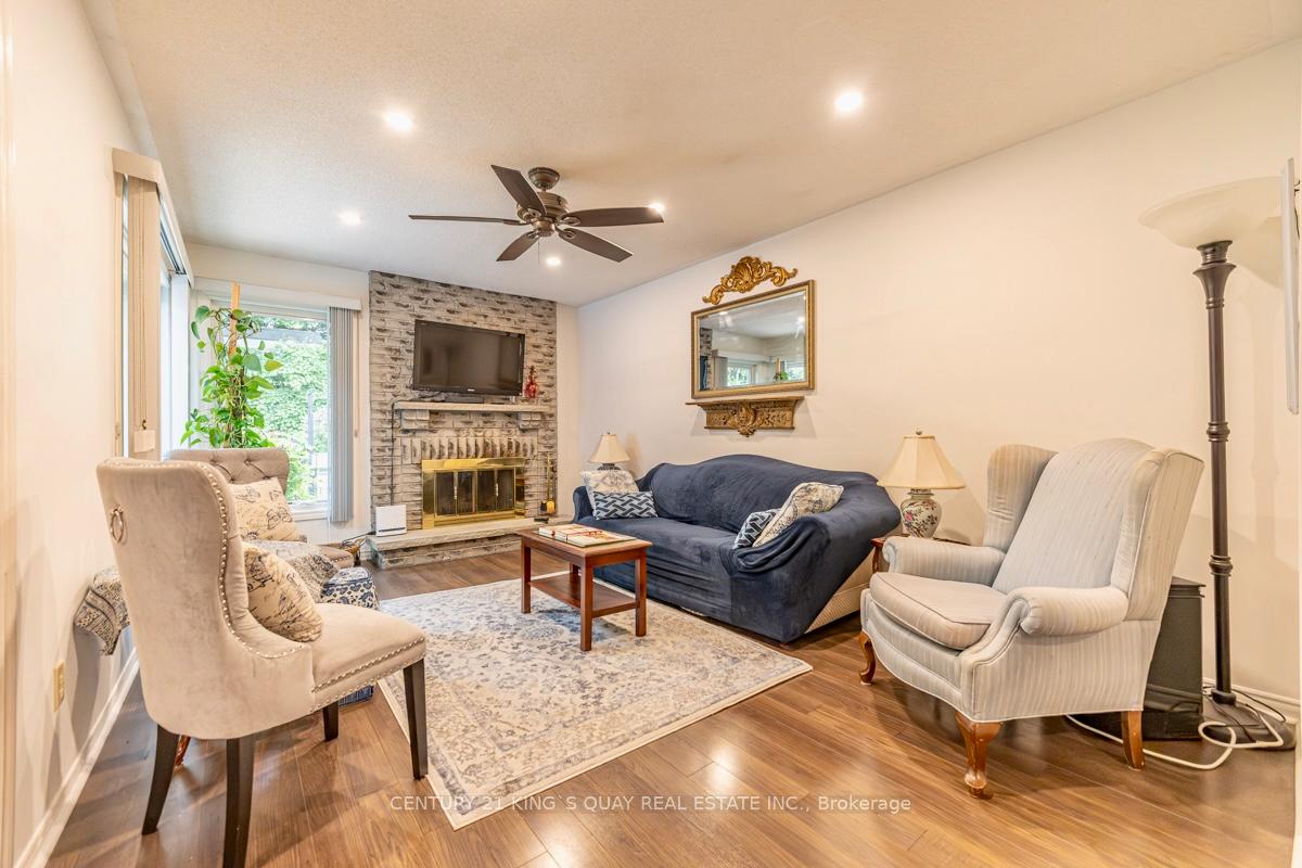 Photo 18 of 40 Stonehill Boulevard, East Gwillimbury, Holland Landing — HOMEH