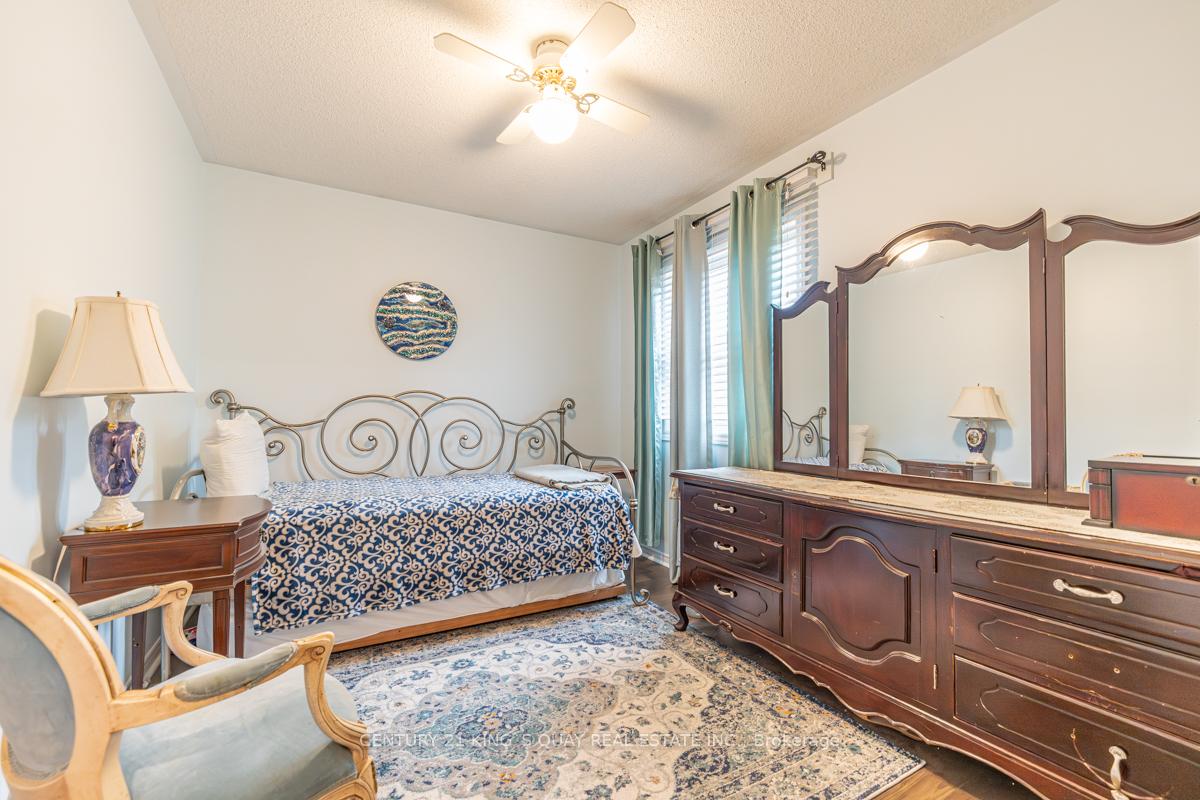 Photo 30 of 40 Stonehill Boulevard, East Gwillimbury, Holland Landing — HOMEH