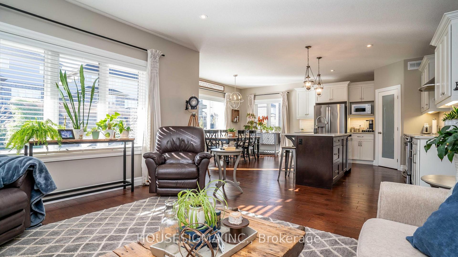 Photo 10 of 2428 Seven Oaks Ridge, London, South U — HOMEH