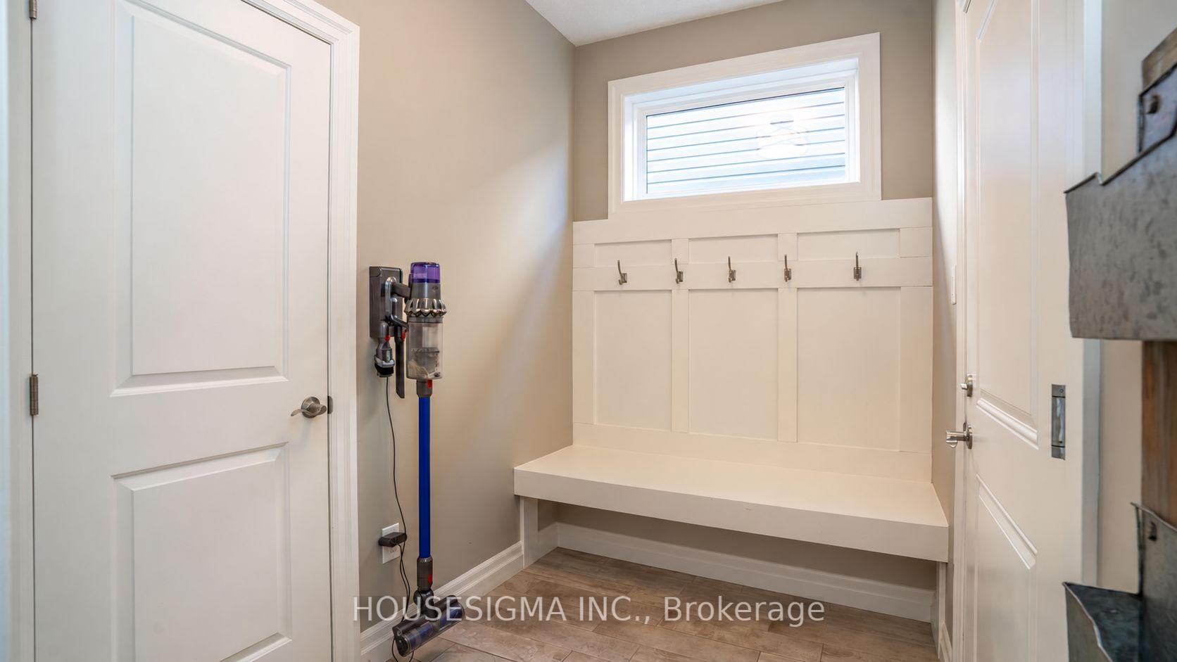 Photo 20 of 2428 Seven Oaks Ridge, London, South U — HOMEH