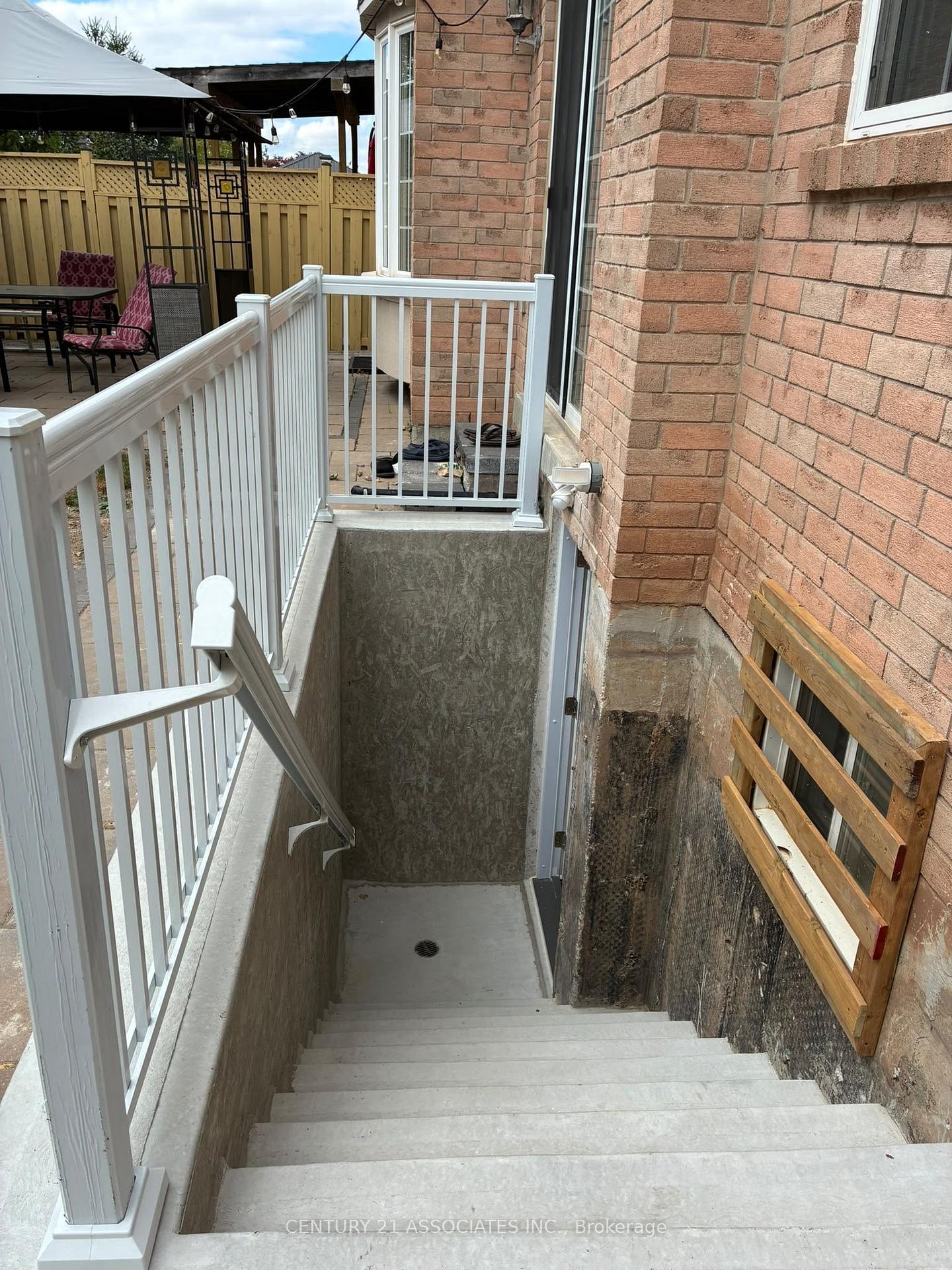 Photo 36 of Unit Basement, 998 Vickerman Way, Milton, Coates — HOMEH