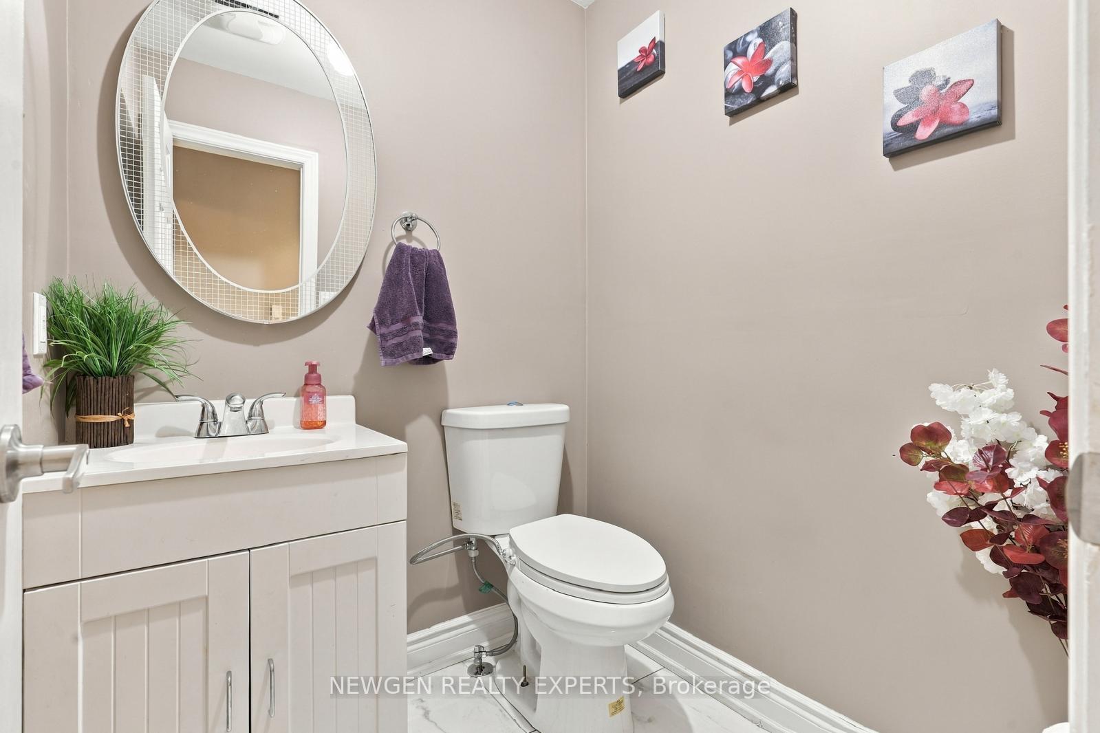 Photo 19 of 40 Foundry Crescent E, Markham, Raymerville — HOMEH