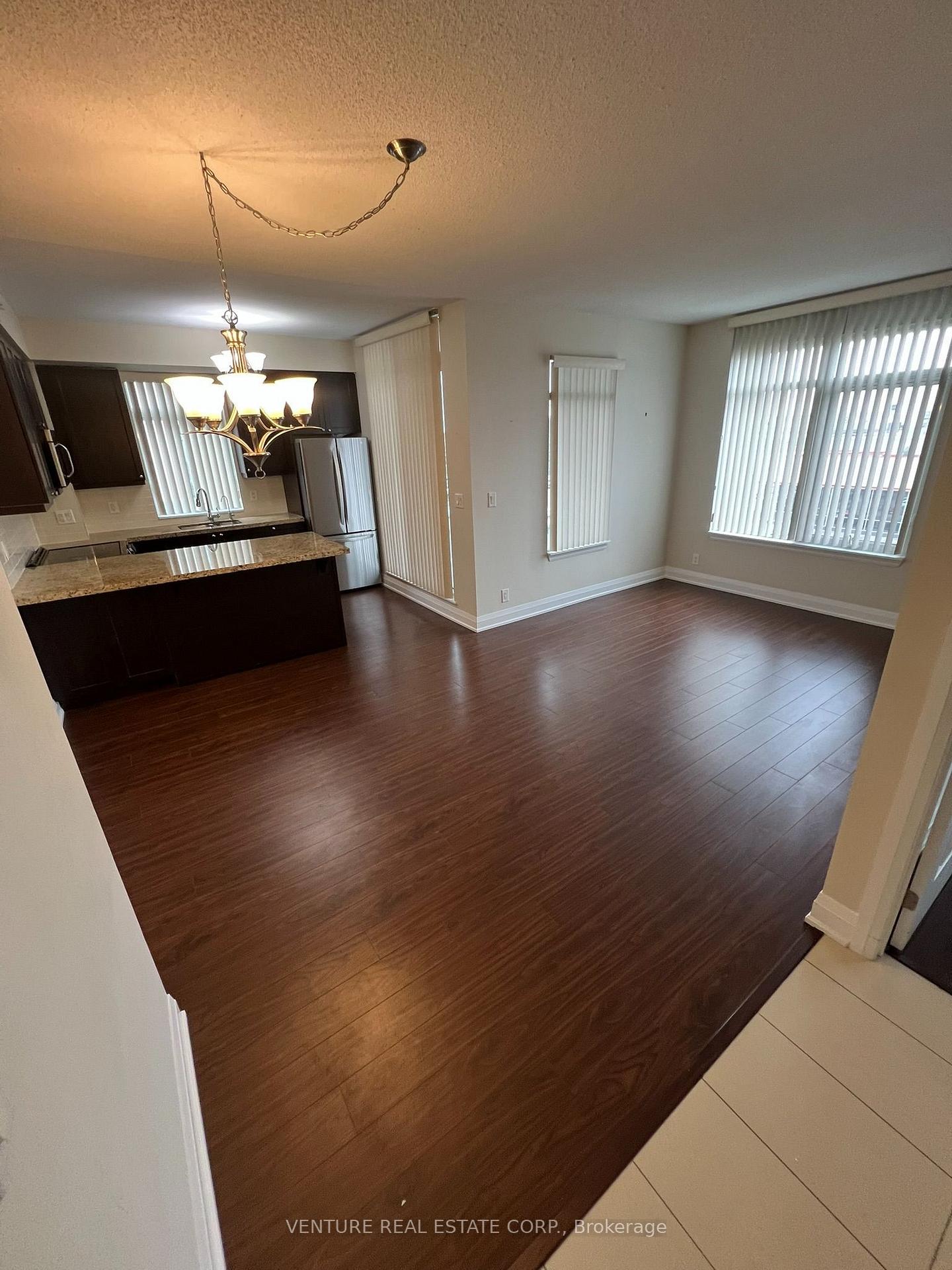 Photo 10 of Unit 307, 12 Woodstream Boulevard, Vaughan, Vaughan Grove — HOMEH