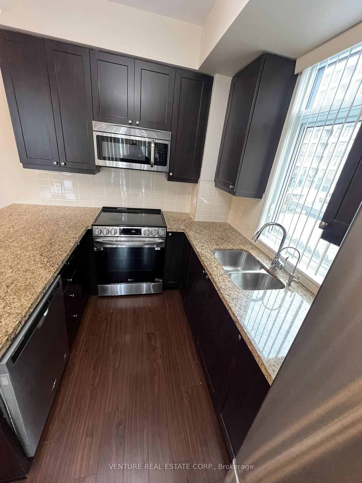 Photo 11 of Unit 307, 12 Woodstream Boulevard, Vaughan, Vaughan Grove — HOMEH
