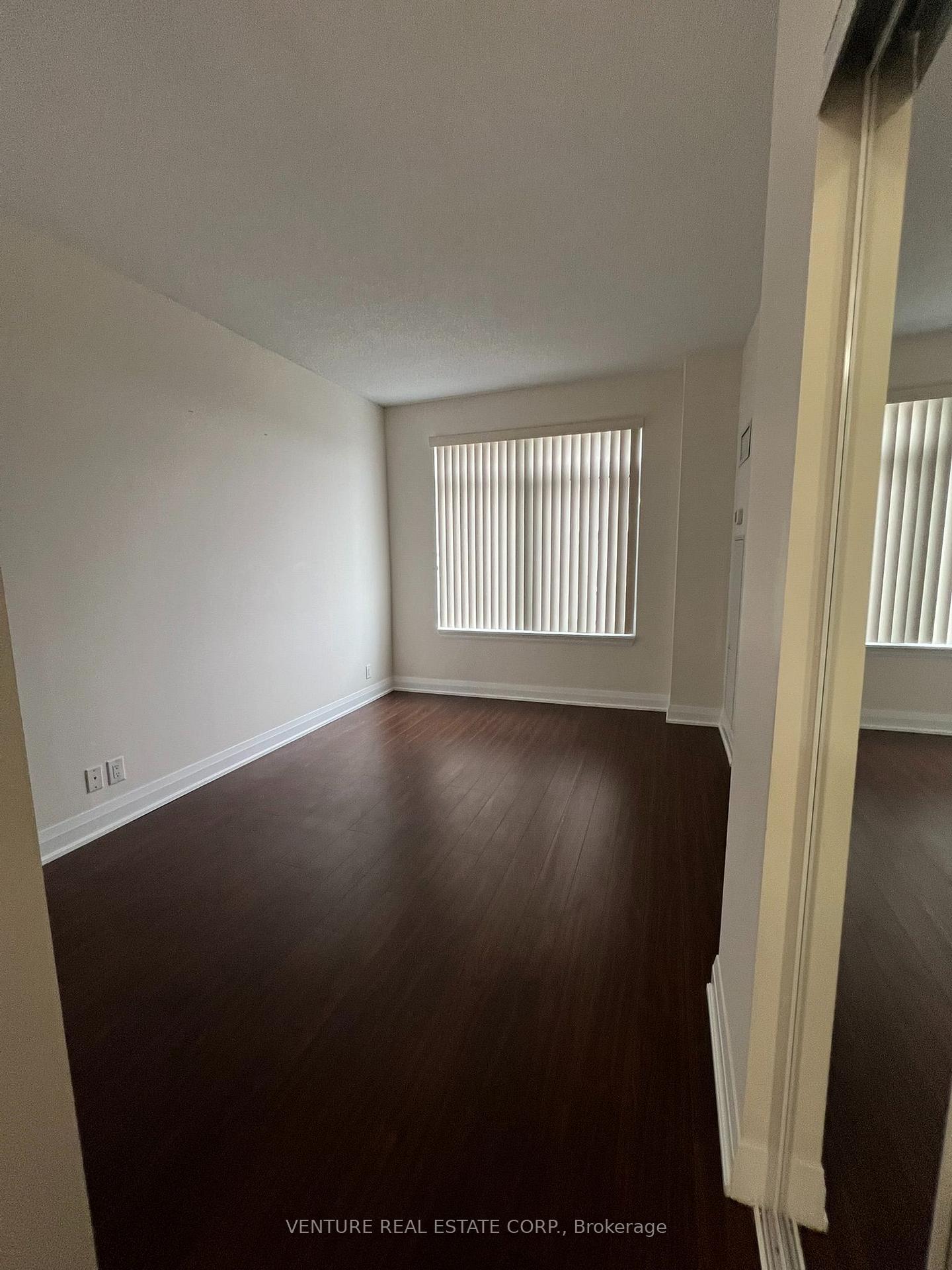 Photo 14 of Unit 307, 12 Woodstream Boulevard, Vaughan, Vaughan Grove — HOMEH