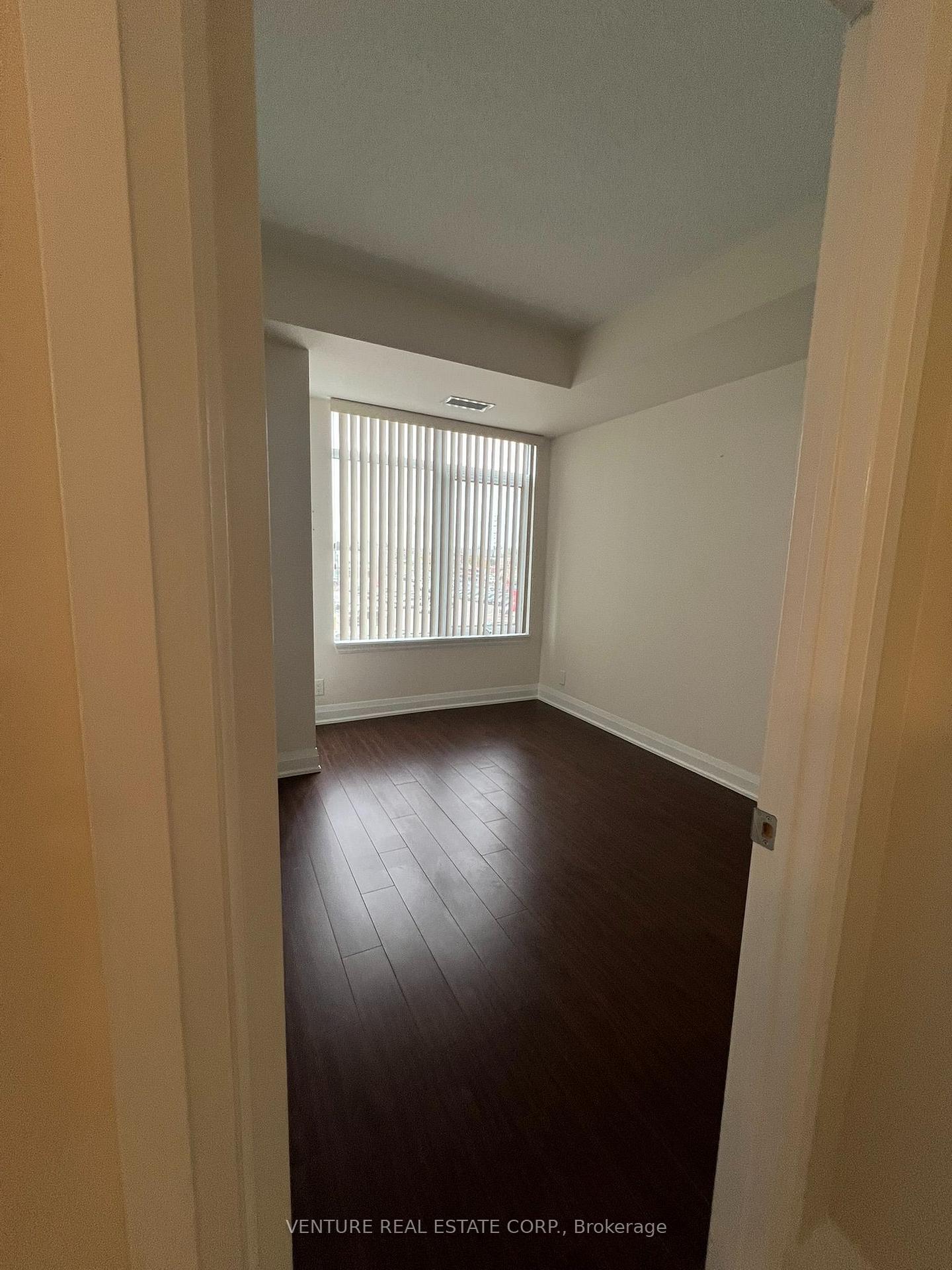 Photo 17 of Unit 307, 12 Woodstream Boulevard, Vaughan, Vaughan Grove — HOMEH