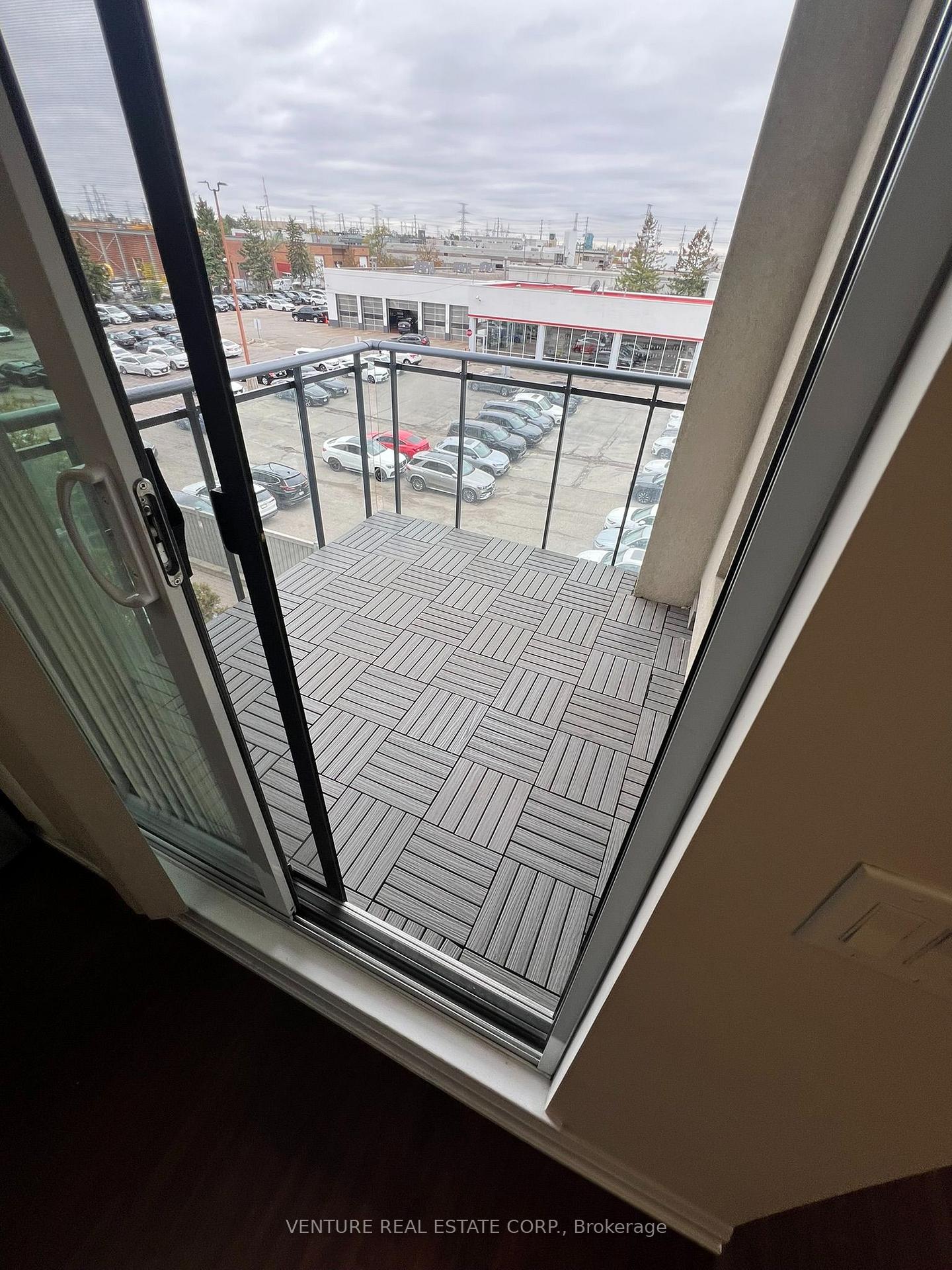 Photo 20 of Unit 307, 12 Woodstream Boulevard, Vaughan, Vaughan Grove — HOMEH