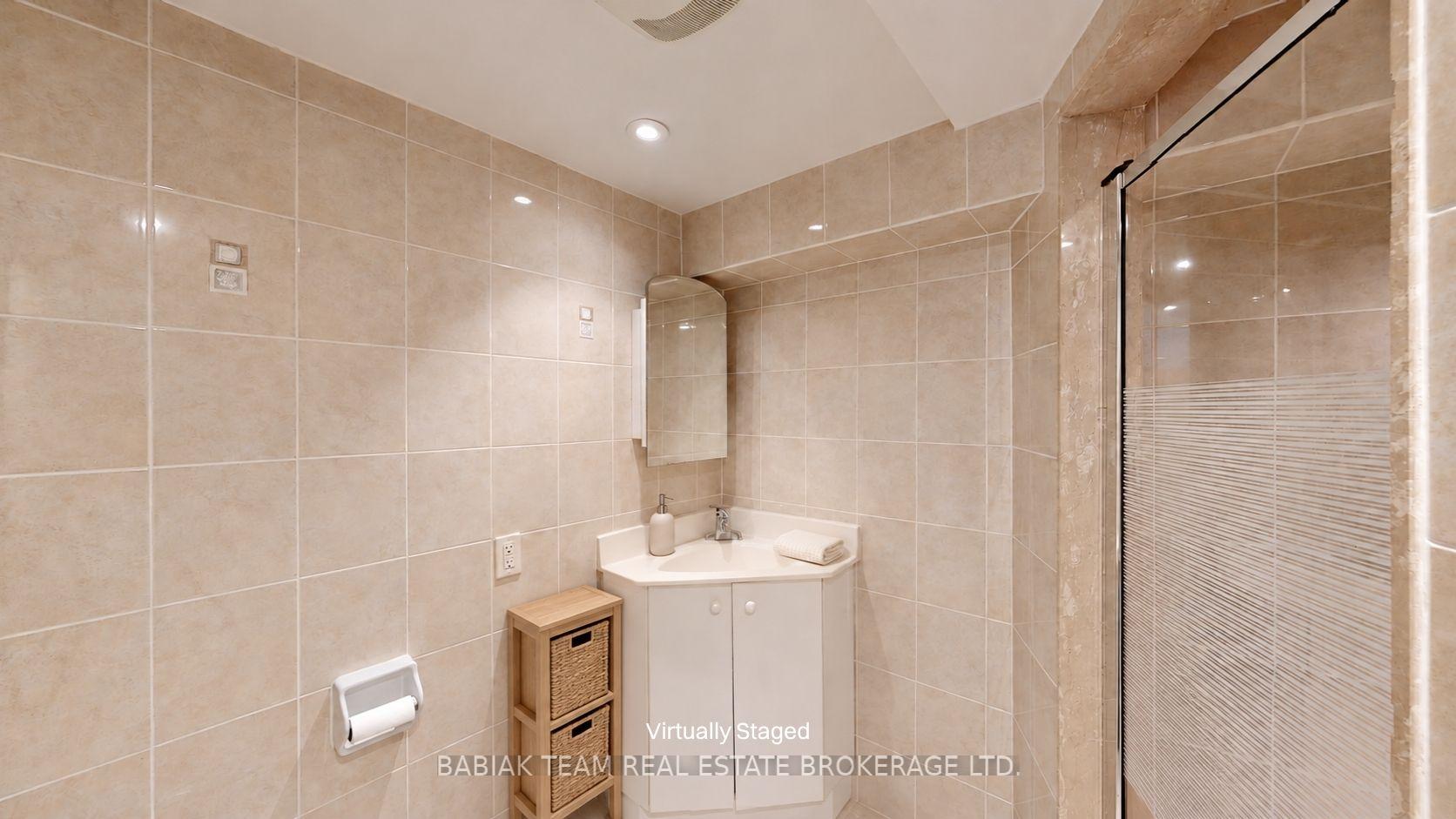 Photo 28 of 474 Old Weston Road, Toronto, Weston-Pellam Park — HOMEH