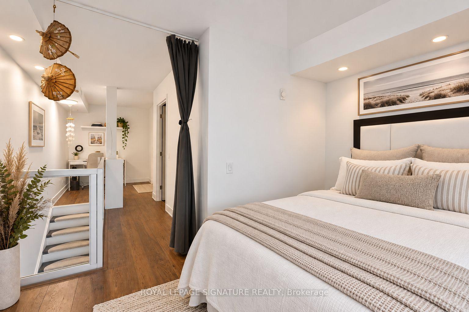 Photo 9 of Unit 917, 1040 The Queensway, Etobicoke, Stonegate-Queensway — HOMEH
