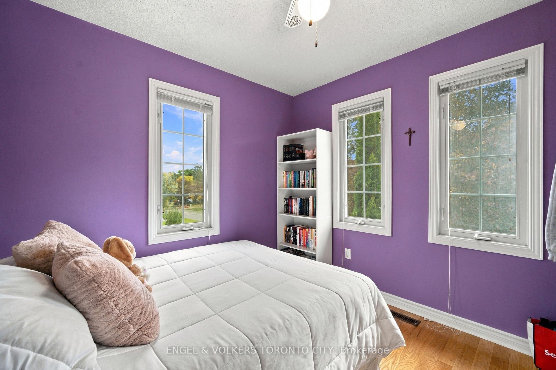 Photo 40 of 148 Aurora Heights Drive, Aurora, Aurora Heights — HOMEH