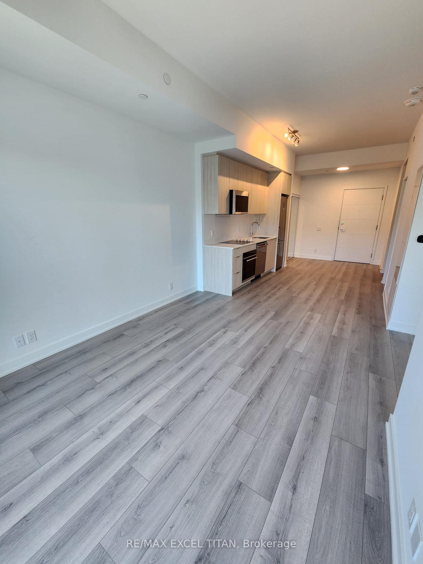 Photo 7 of Unit 307, 20 Deans Drive S, Scarborough, Clairlea-Birchmount — HOMEH
