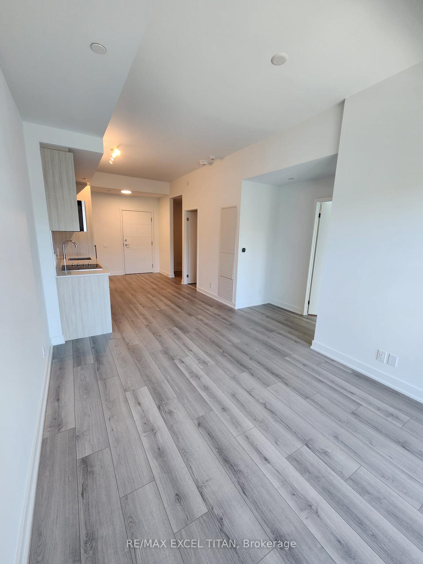 Photo 8 of Unit 307, 20 Deans Drive S, Scarborough, Clairlea-Birchmount — HOMEH