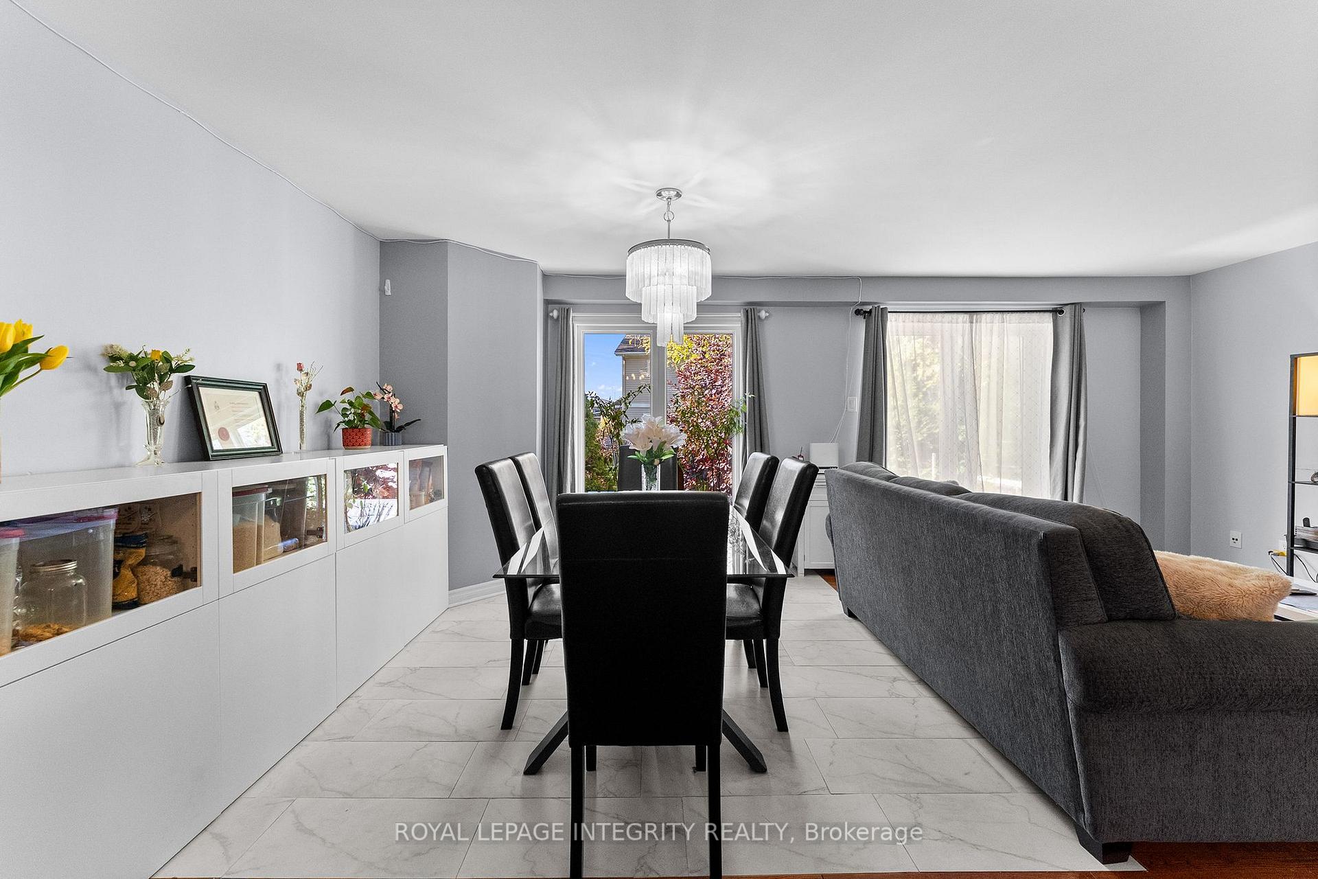 Photo 12 of 1930 Ashmont Street, Ottawa, Chapel Hill — HOMEH