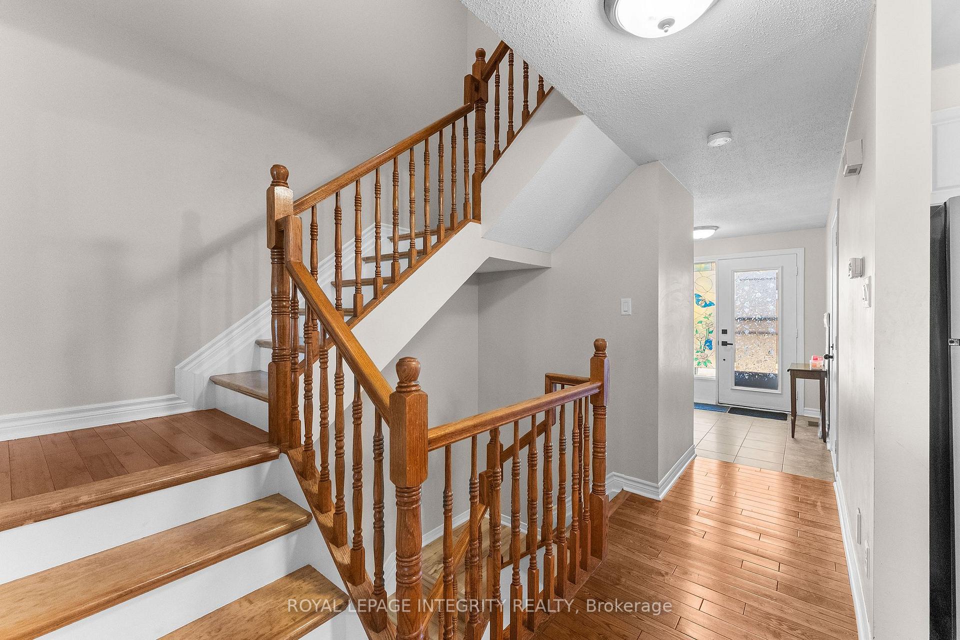 Photo 17 of 1930 Ashmont Street, Ottawa, Chapel Hill — HOMEH