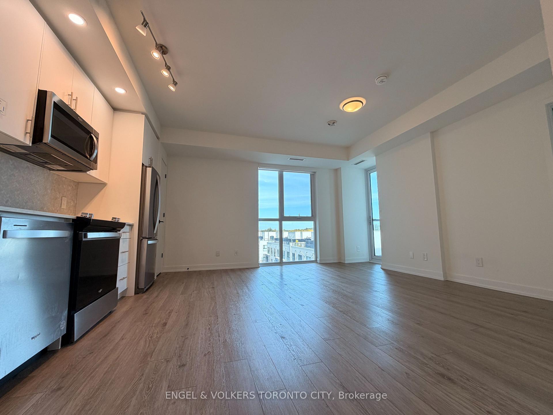 Photo 3 of Unit 16, 335 Wheat Boom Drive, Oakville, Joshua Meadows — HOMEH