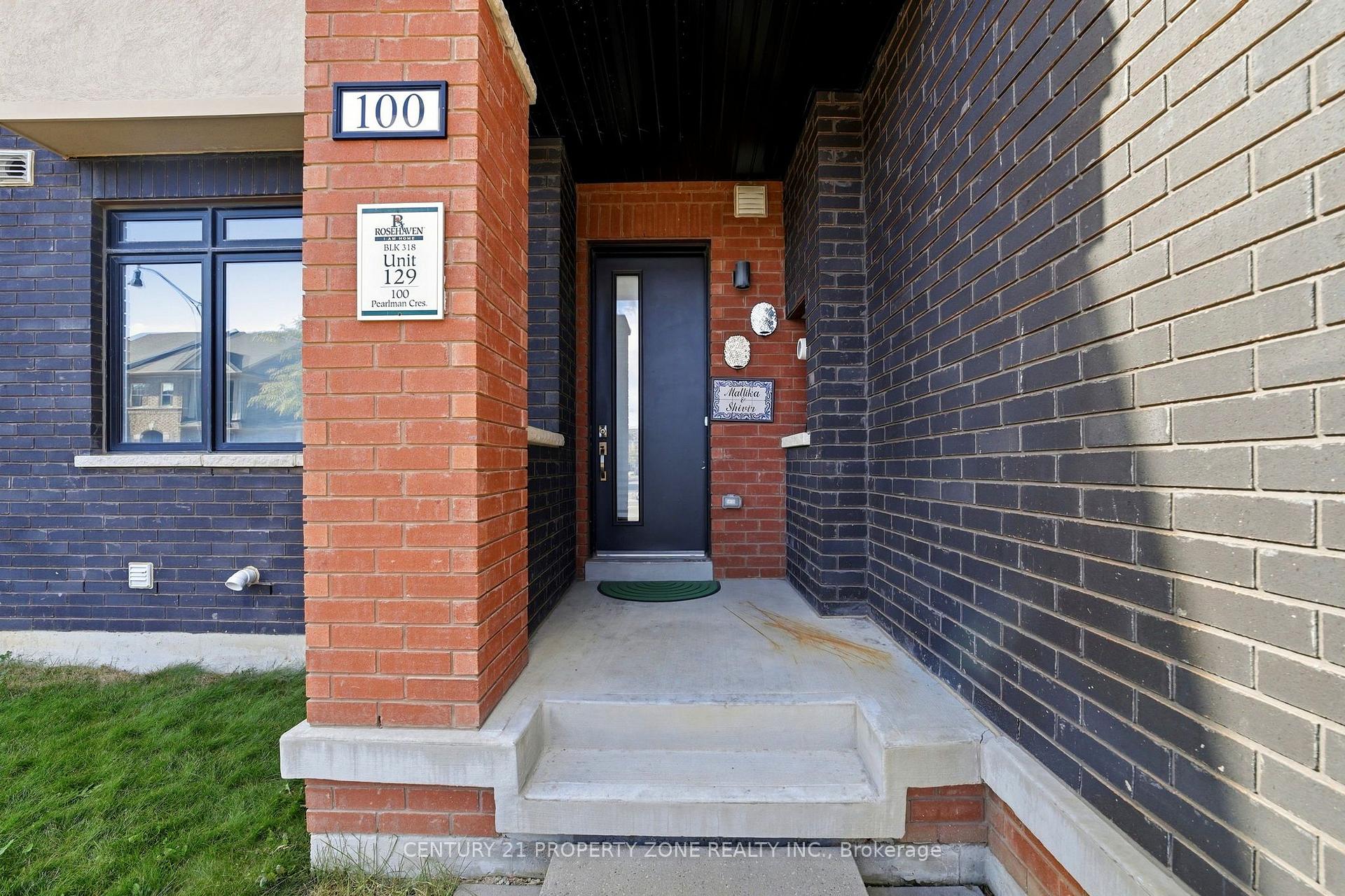 Photo 3 of 100 Pearman Crescent, Brampton, Northwest Brampton — HOMEH