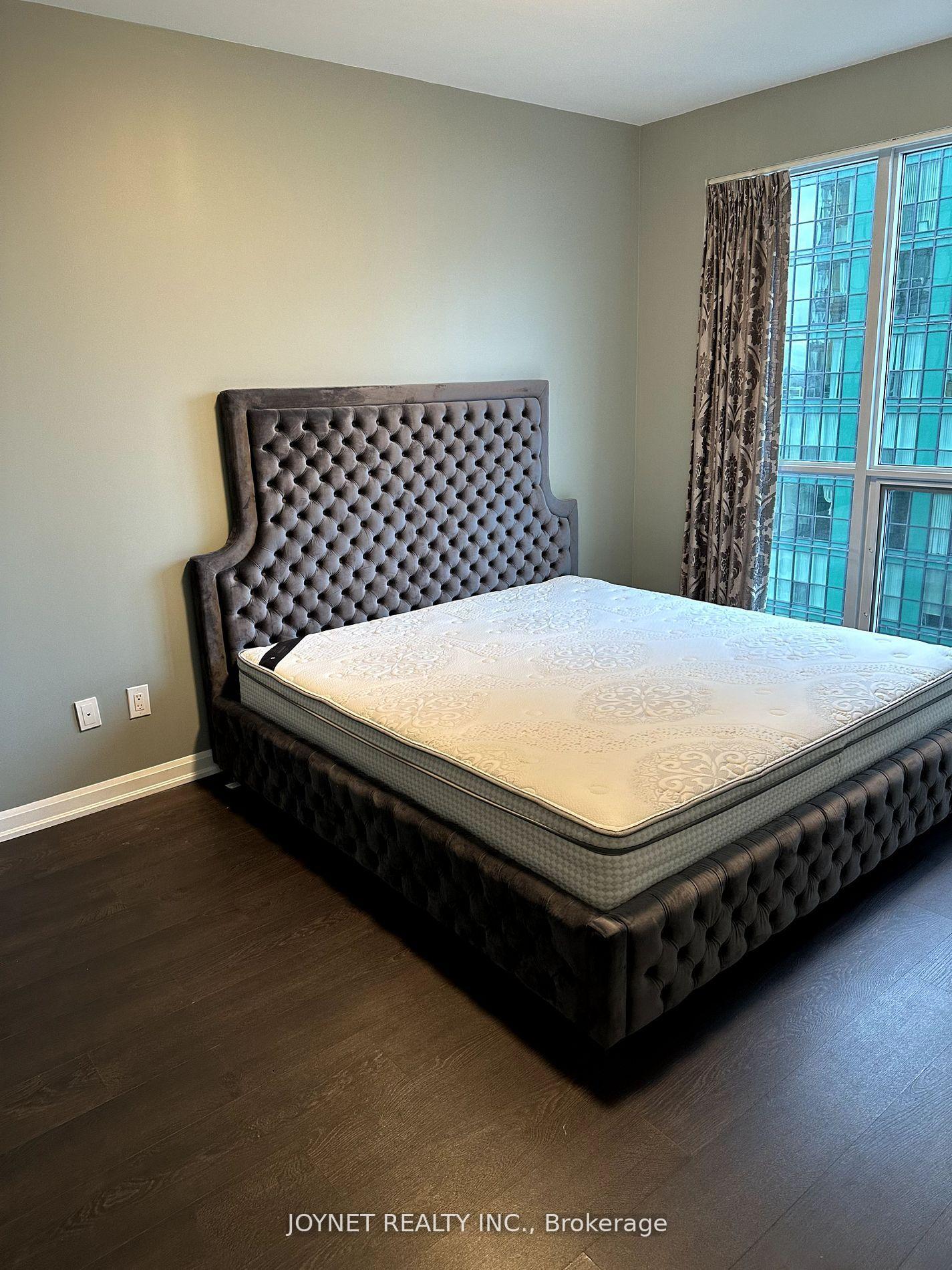 Photo 9 of Unit 2807, 9 Bogert Avenue, North York, Lansing-Westgate — HOMEH