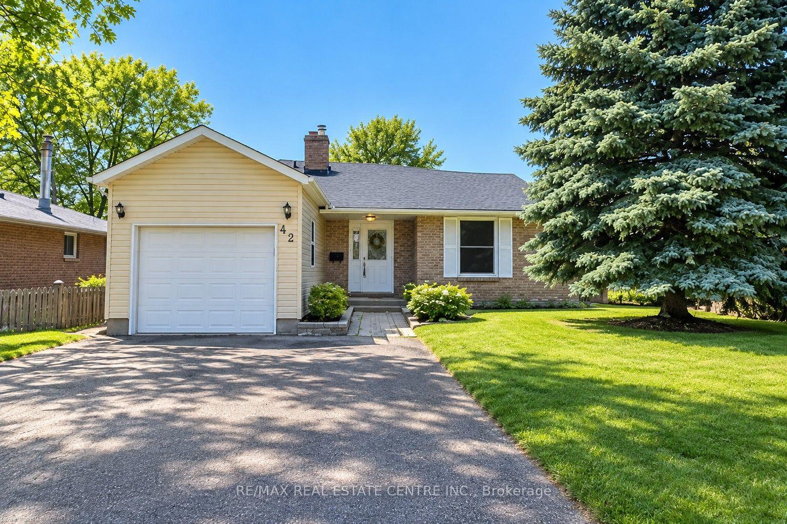 Photo of 42 Southwood Court