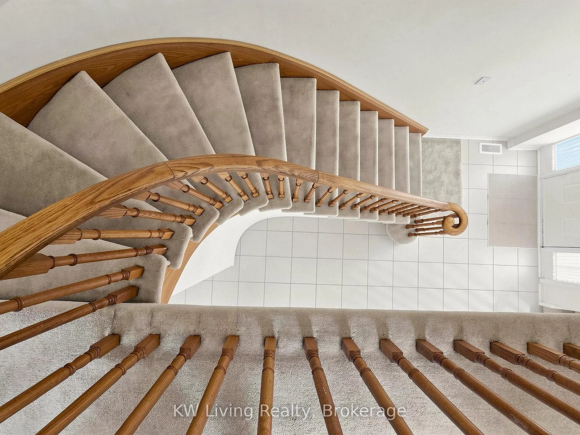 Photo 26 of 14 Burwell Crescent, Markham, Raymerville — HOMEH