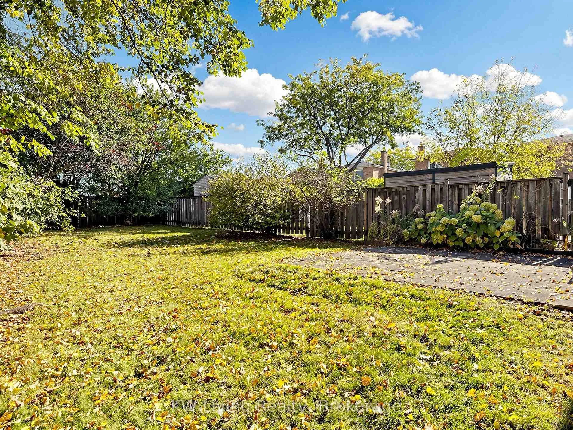Photo 40 of 14 Burwell Crescent, Markham, Raymerville — HOMEH