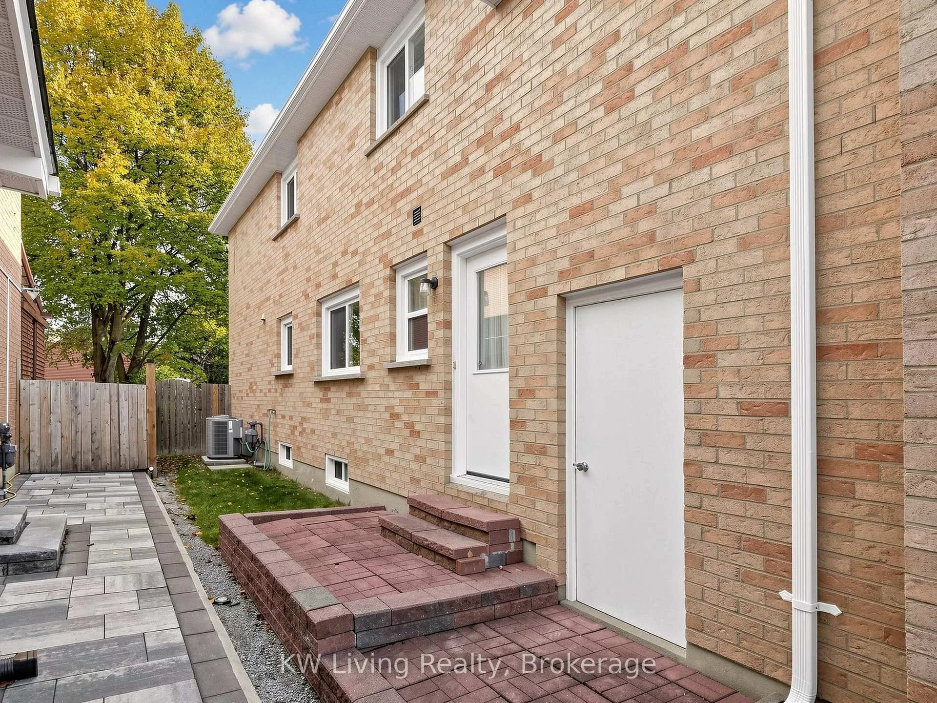 Photo 44 of 14 Burwell Crescent, Markham, Raymerville — HOMEH