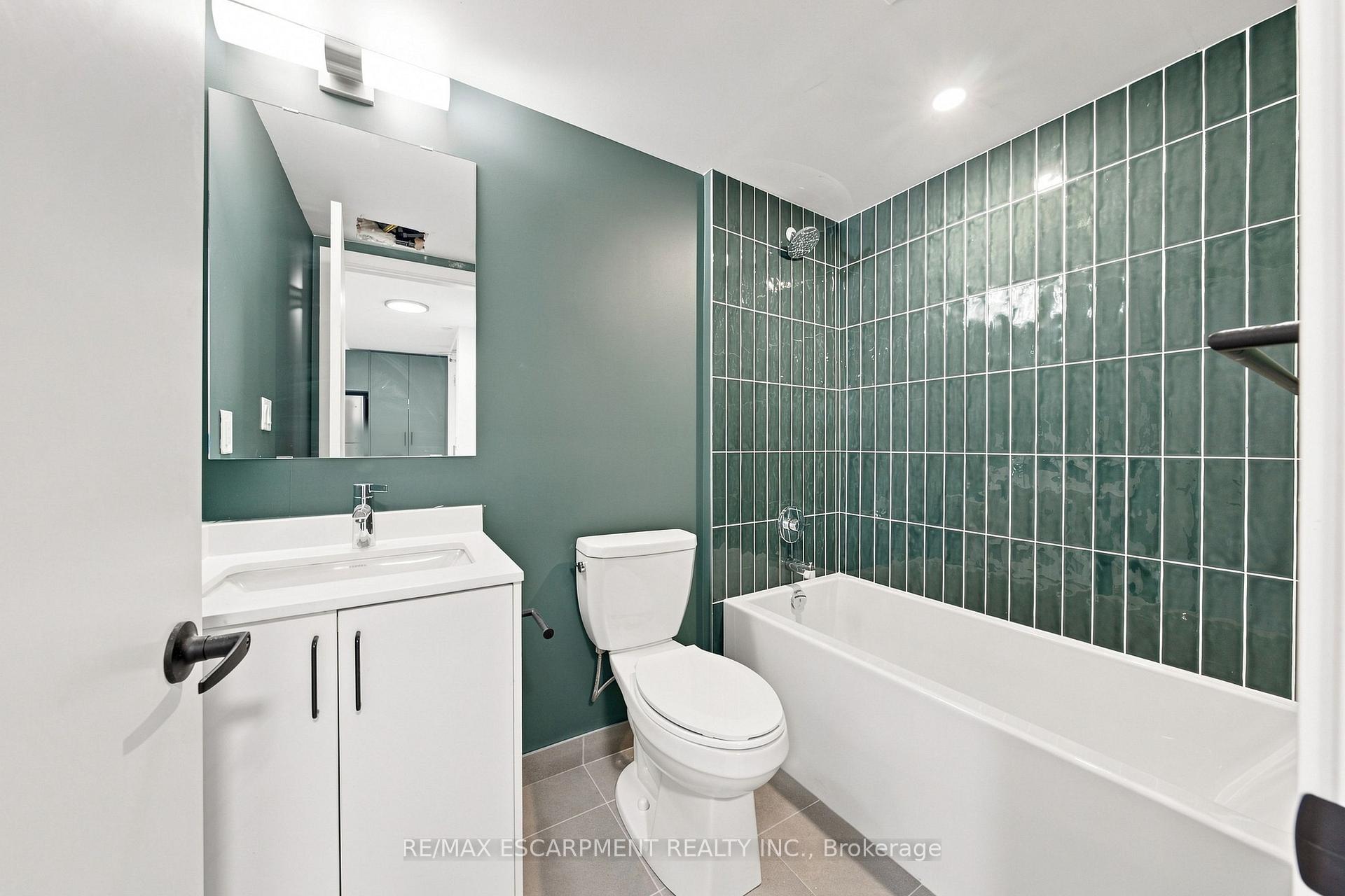 Photo 13 of Unit 210, 325 James Street S, Hamilton, Corktown — HOMEH