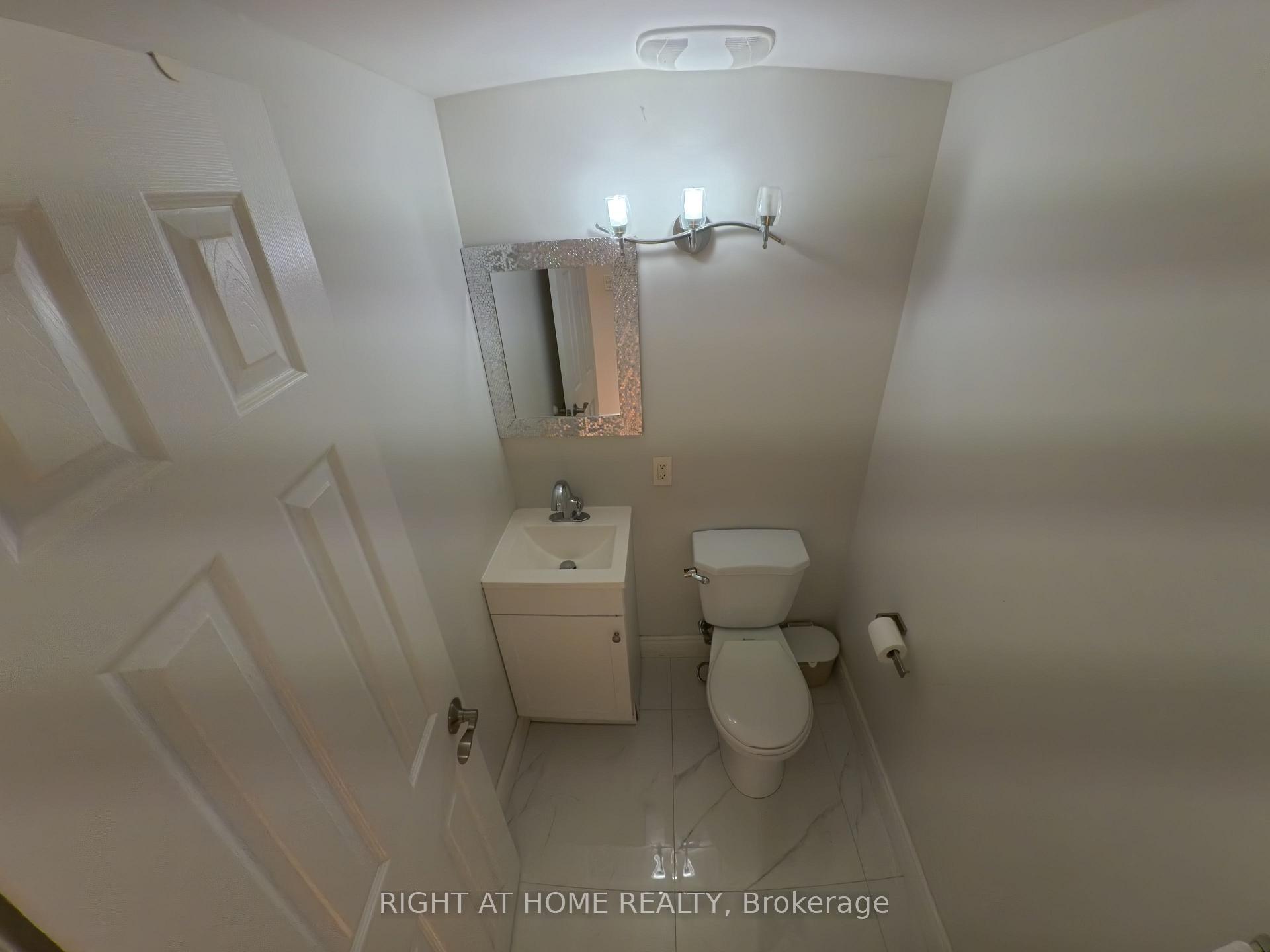 Photo 15 of 35 Knowles Crescent, Aurora, Aurora Highlands — HOMEH