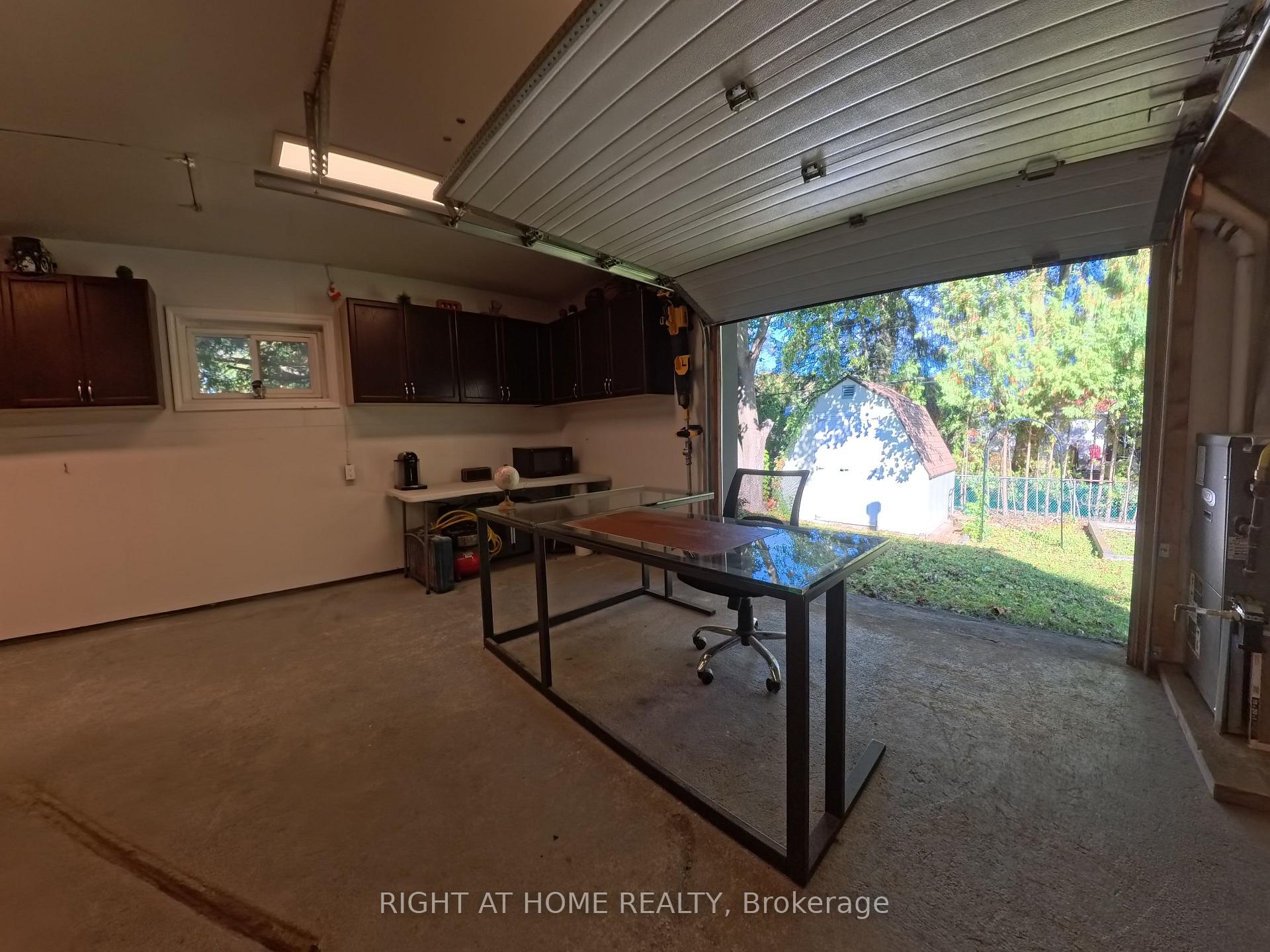 Photo 25 of 35 Knowles Crescent, Aurora, Aurora Highlands — HOMEH