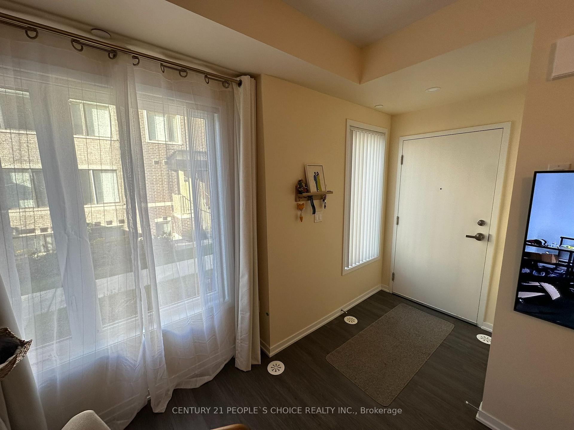 Photo 4 of Unit 137, 40 William Jackson Way, Etobicoke, New Toronto — HOMEH