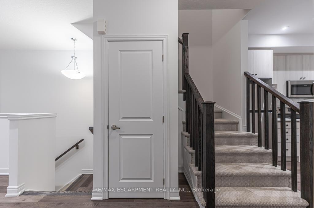 Photo 12 of Unit 22, 120 Court Drive, Brant, Paris — HOMEH