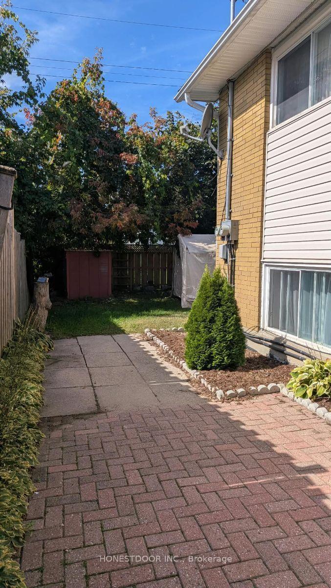 Photo 25 of 92 Doane Street, Ottawa, Britannia — HOMEH
