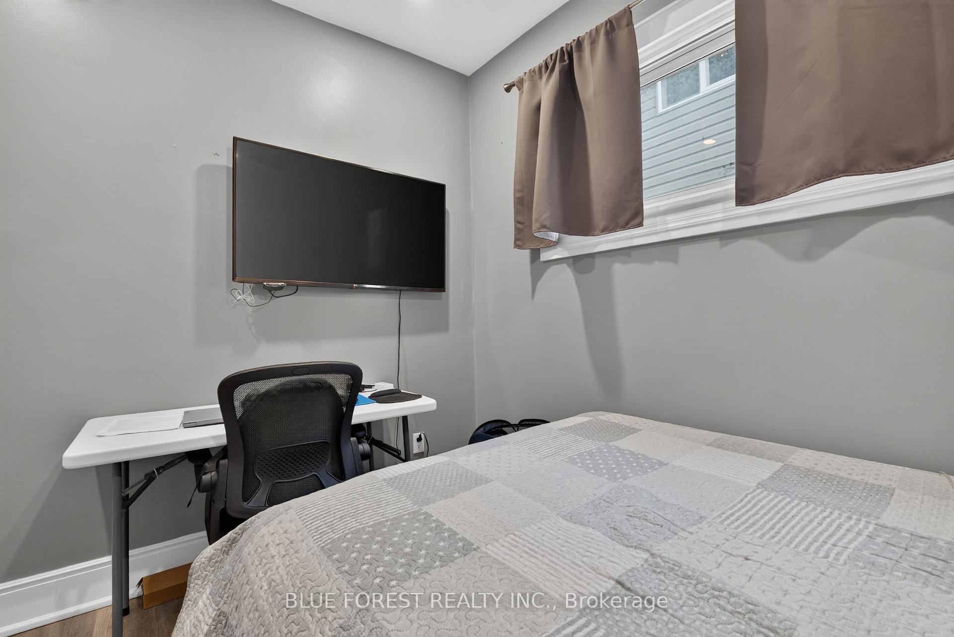 Photo 18 of 225 Simcoe Street, London, East K — HOMEH