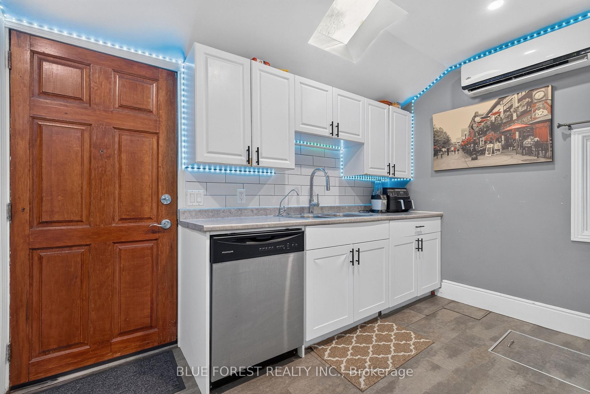 Photo 20 of 225 Simcoe Street, London, East K — HOMEH