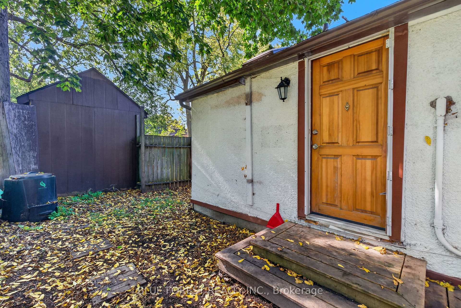 Photo 25 of 225 Simcoe Street, London, East K — HOMEH