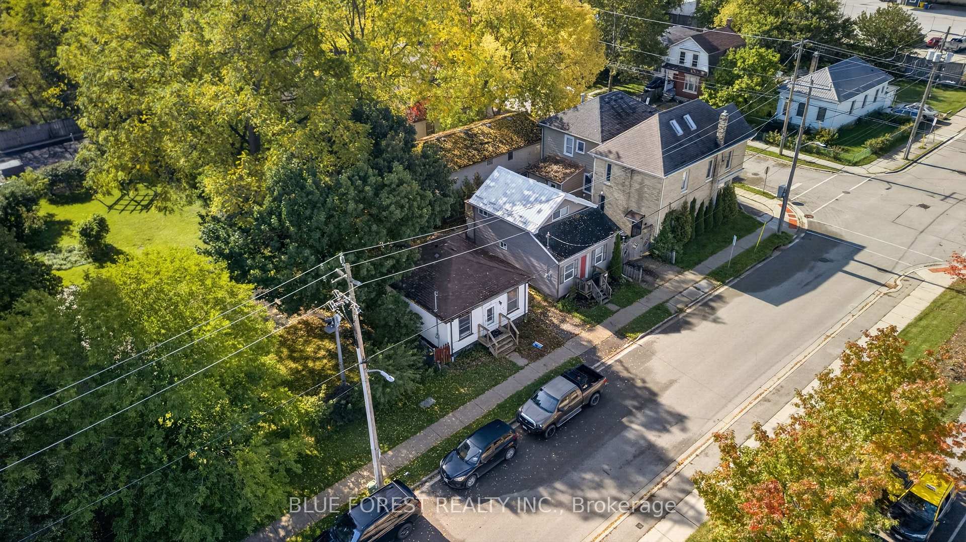 Photo 32 of 225 Simcoe Street, London, East K — HOMEH