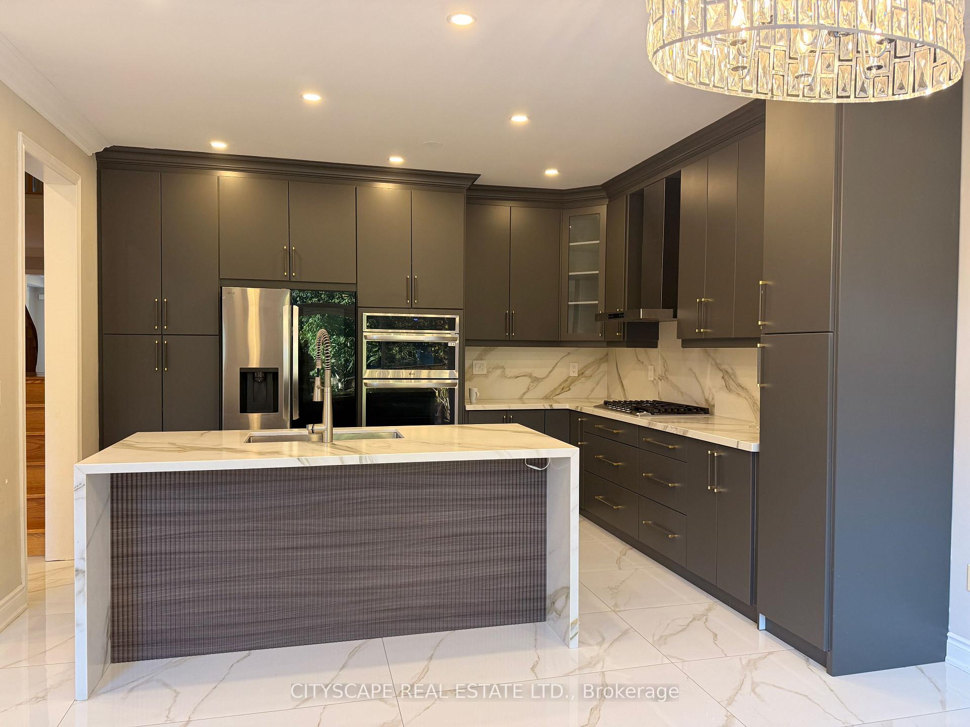 Photo 9 of 3232 Escada Drive, Mississauga, Churchill Meadows — HOMEH