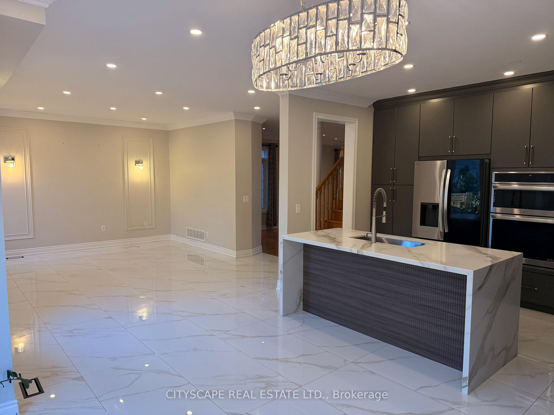 Photo 11 of 3232 Escada Drive, Mississauga, Churchill Meadows — HOMEH