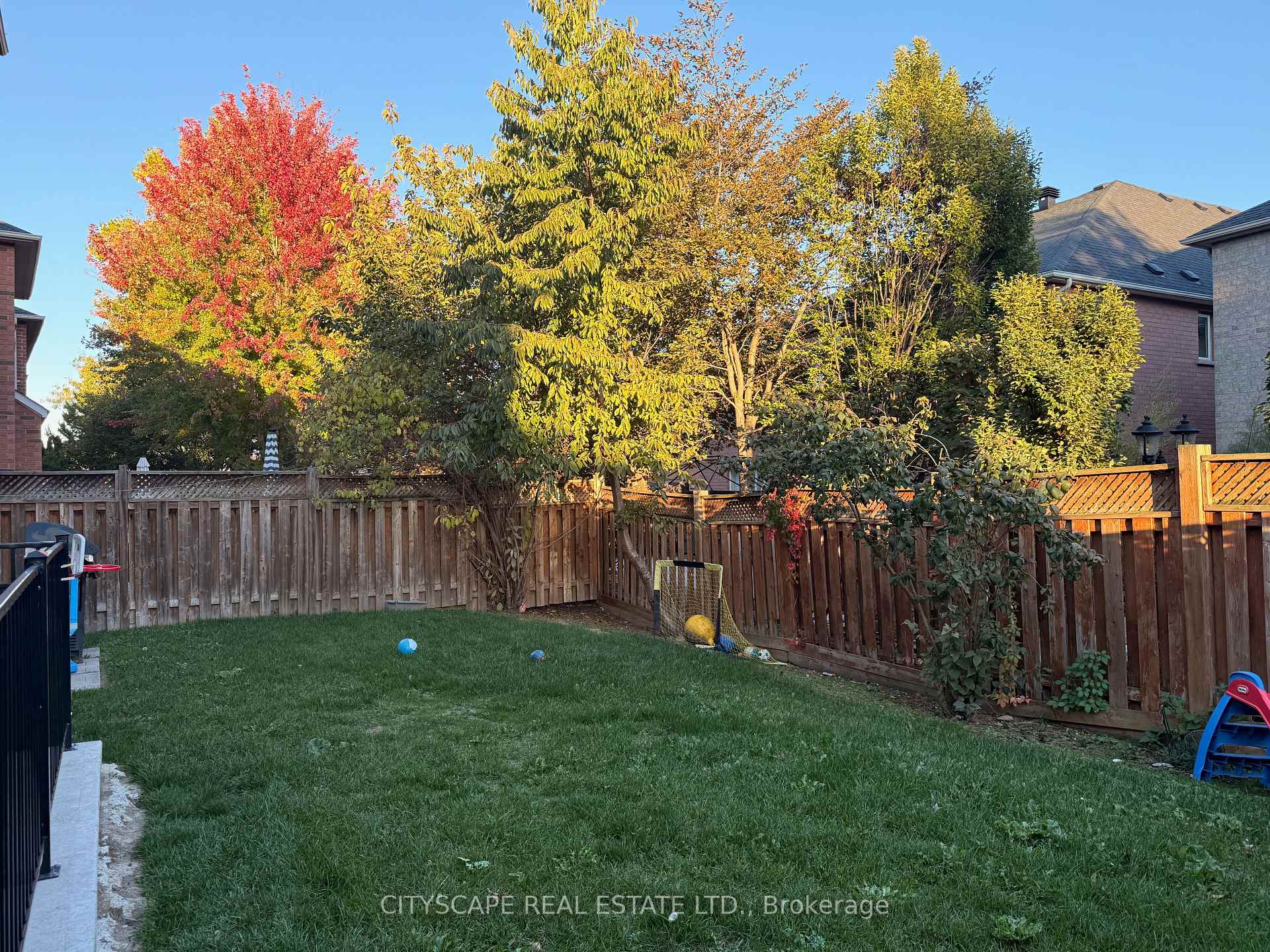 Photo 25 of 3232 Escada Drive, Mississauga, Churchill Meadows — HOMEH