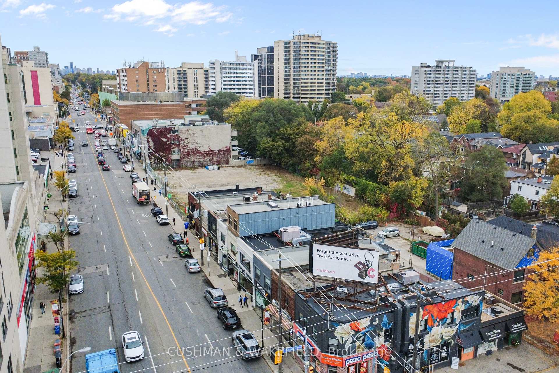 Photo 4 of 701 Mount Pleasant Road, Toronto, Mount Pleasant East — HOMEH