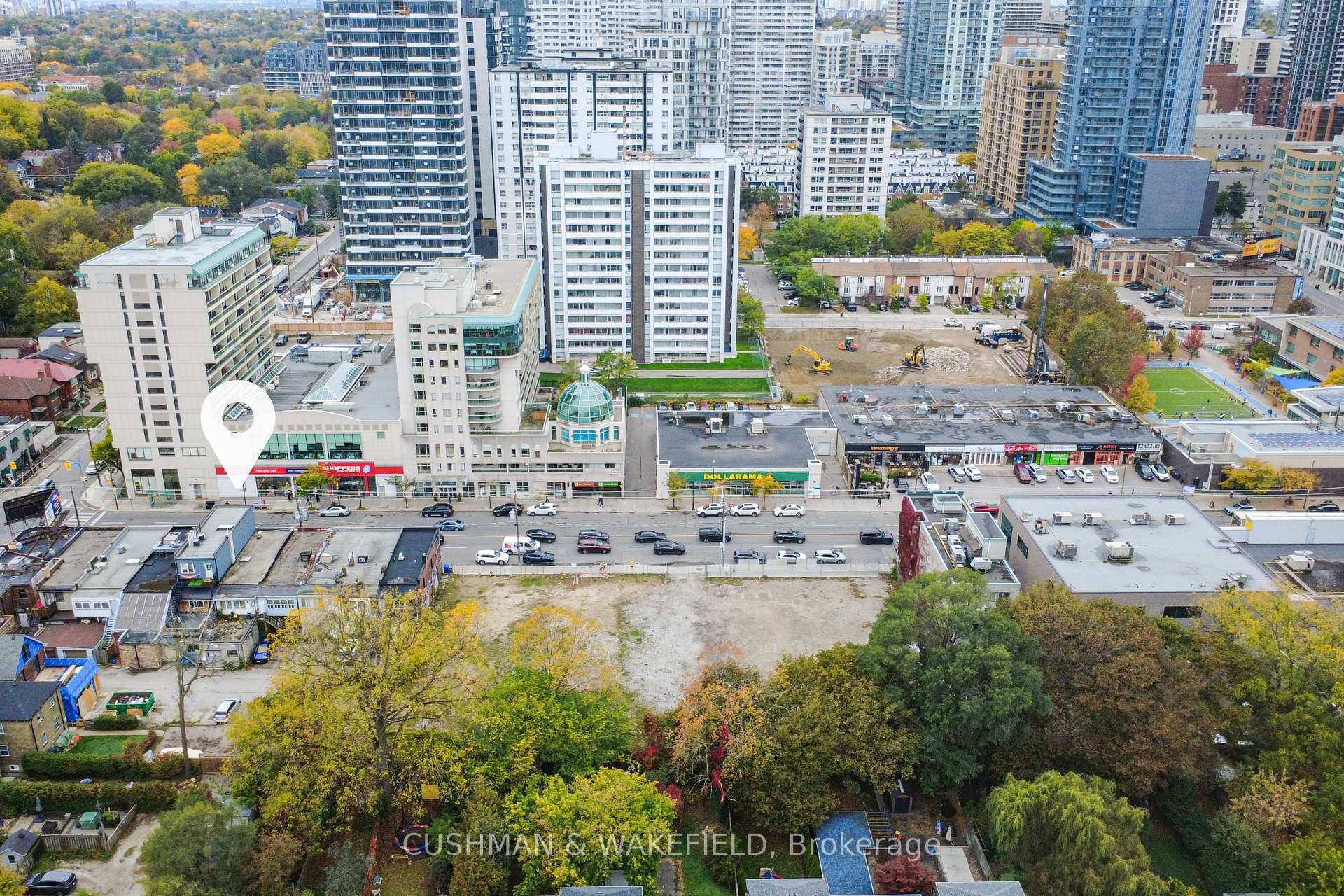 Photo 7 of 701 Mount Pleasant Road, Toronto, Mount Pleasant East — HOMEH