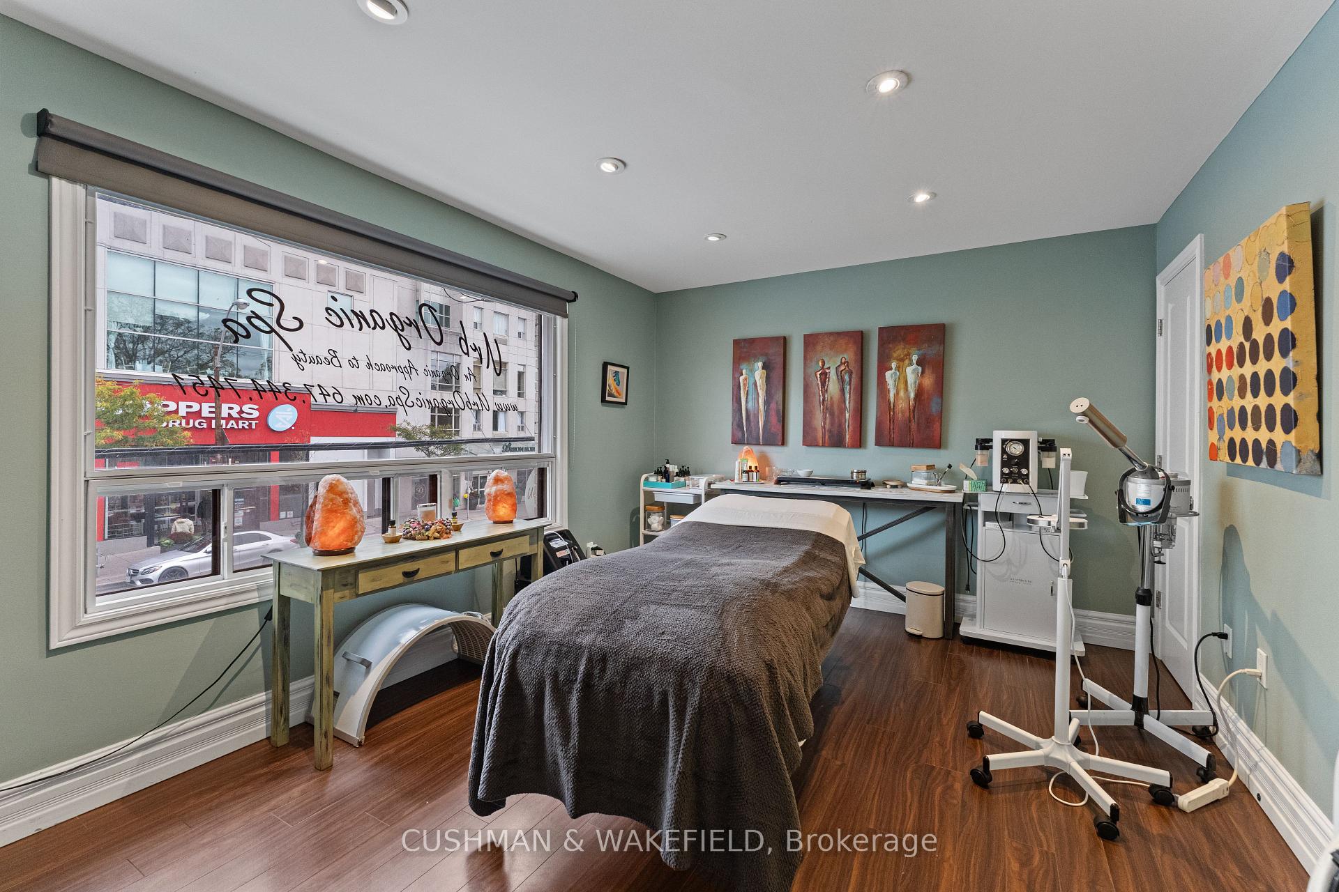 Photo 28 of 701 Mount Pleasant Road, Toronto, Mount Pleasant East — HOMEH