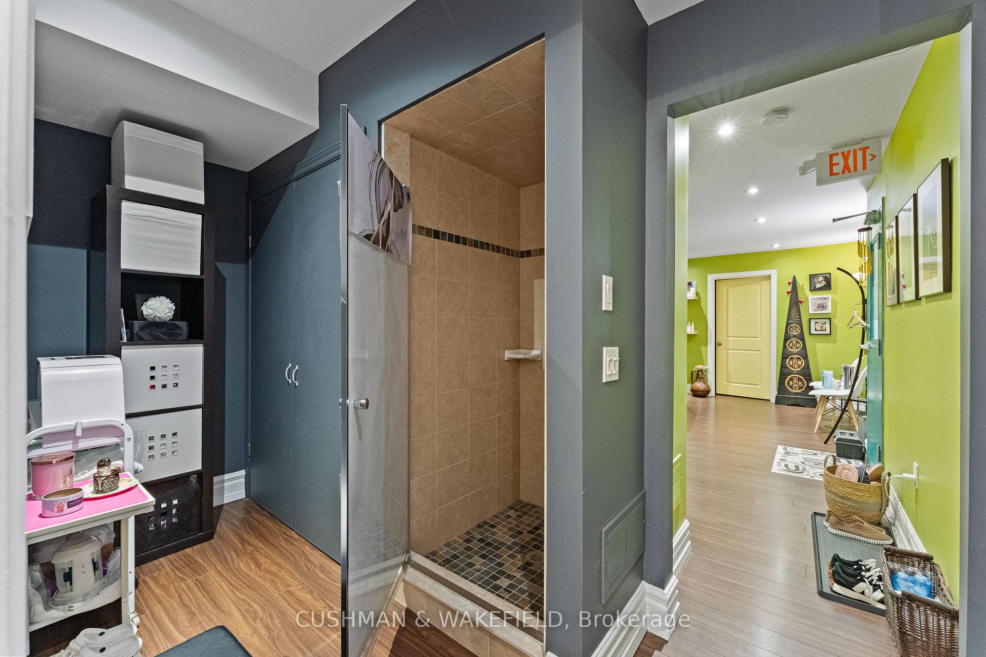 Photo 35 of 701 Mount Pleasant Road, Toronto, Mount Pleasant East — HOMEH