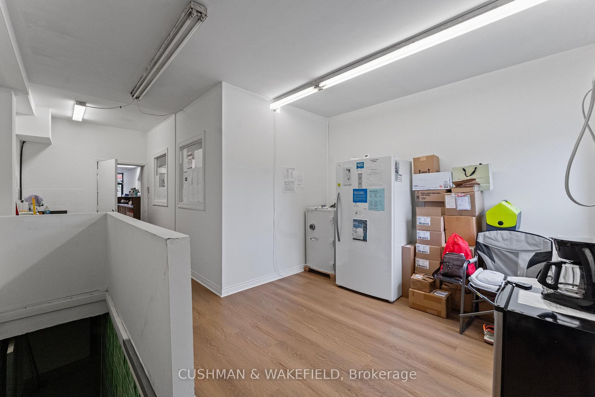 Photo 39 of 701 Mount Pleasant Road, Toronto, Mount Pleasant East — HOMEH